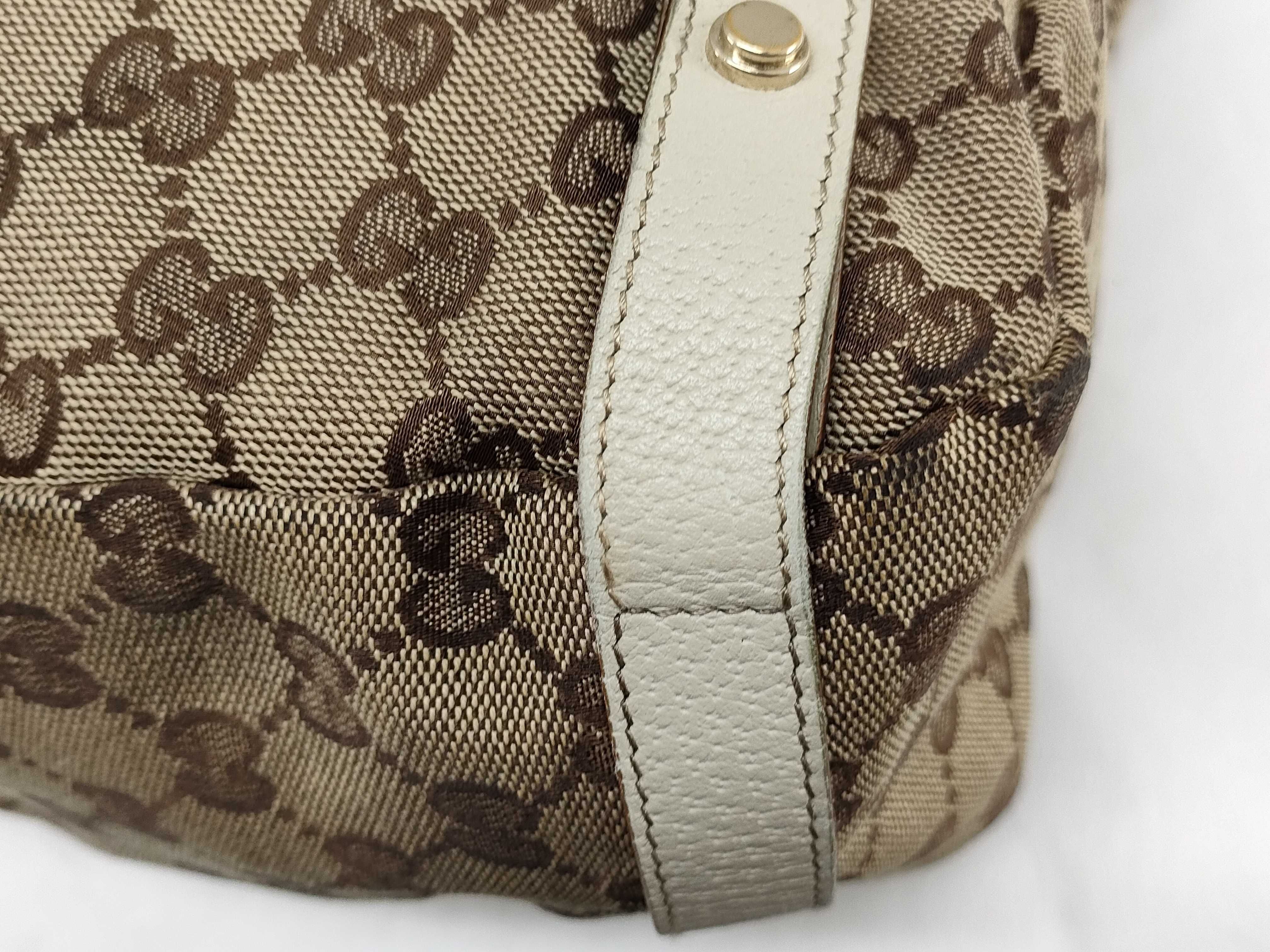 GG Canvas Gucci Handbag Tote Bag — view 6