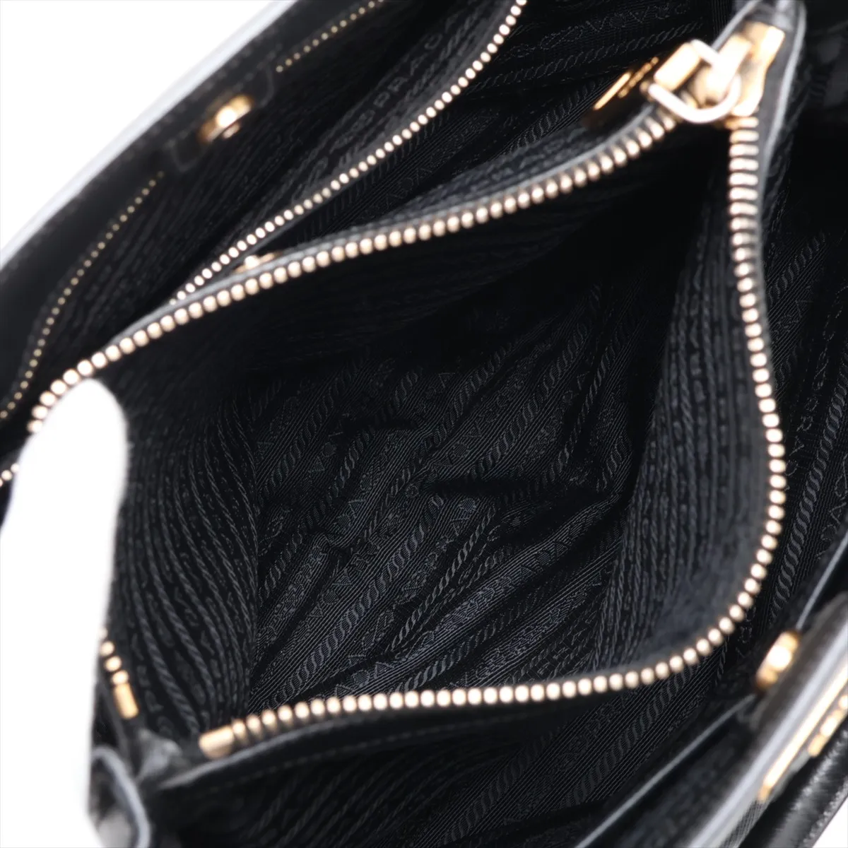 Saffiano Galleria Leather 2-Way Handbag, Black — view 10