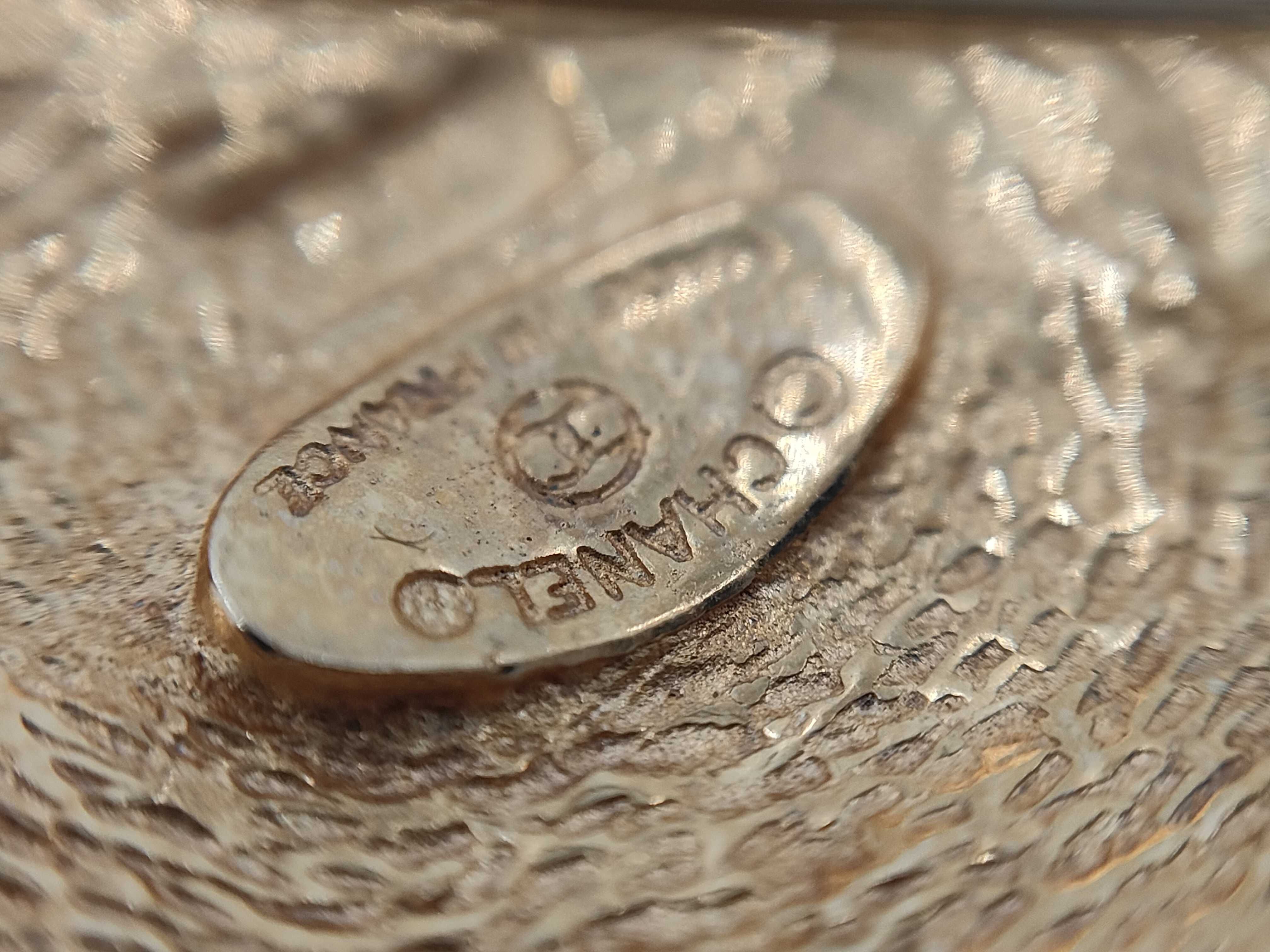 Matelassé Round Coco Gold Brooch — view 4
