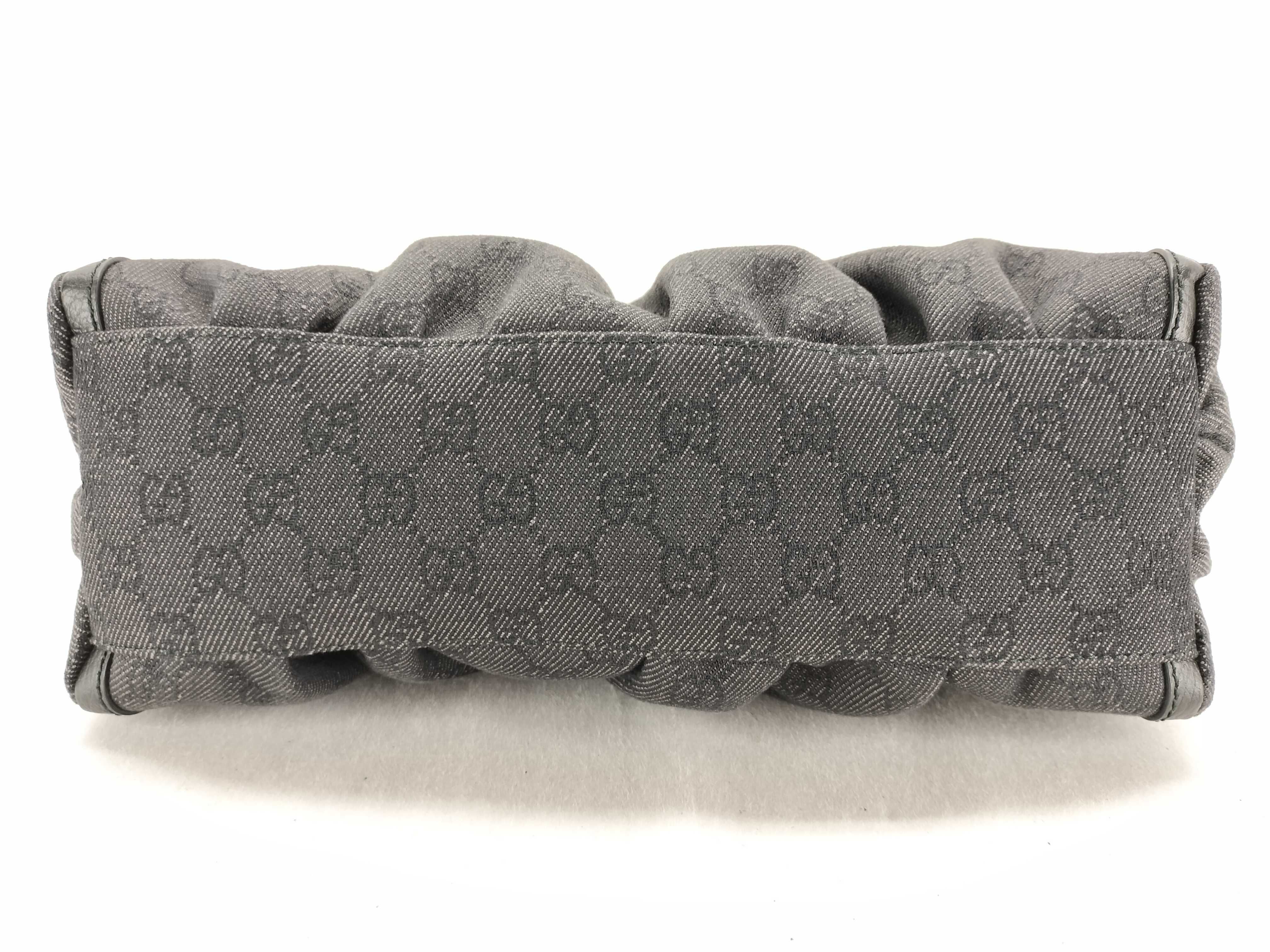 GG Canvas Handbag 265692 — view 7