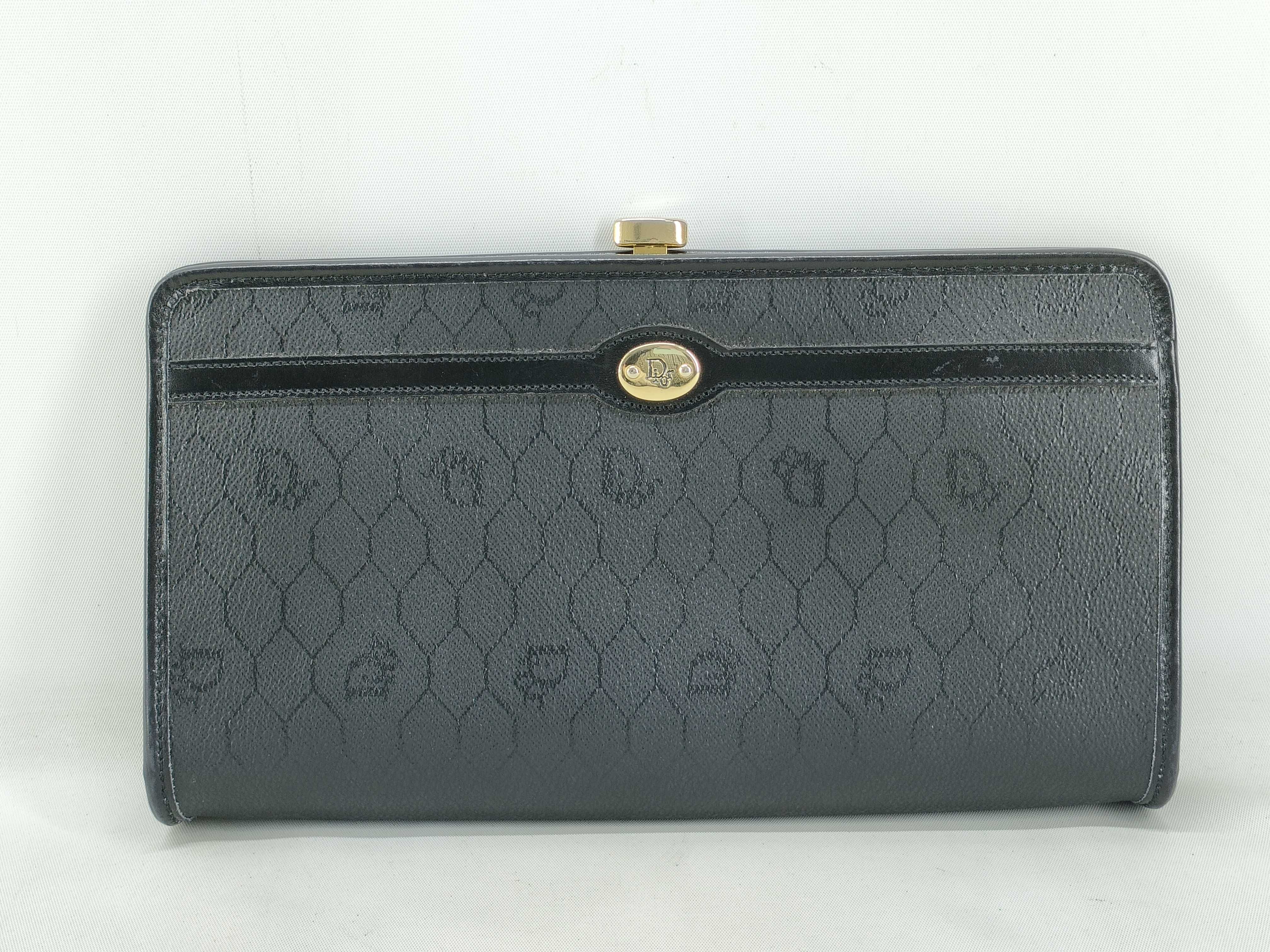 Honeycomb Clutch, Excellent Condition Clutch Bag