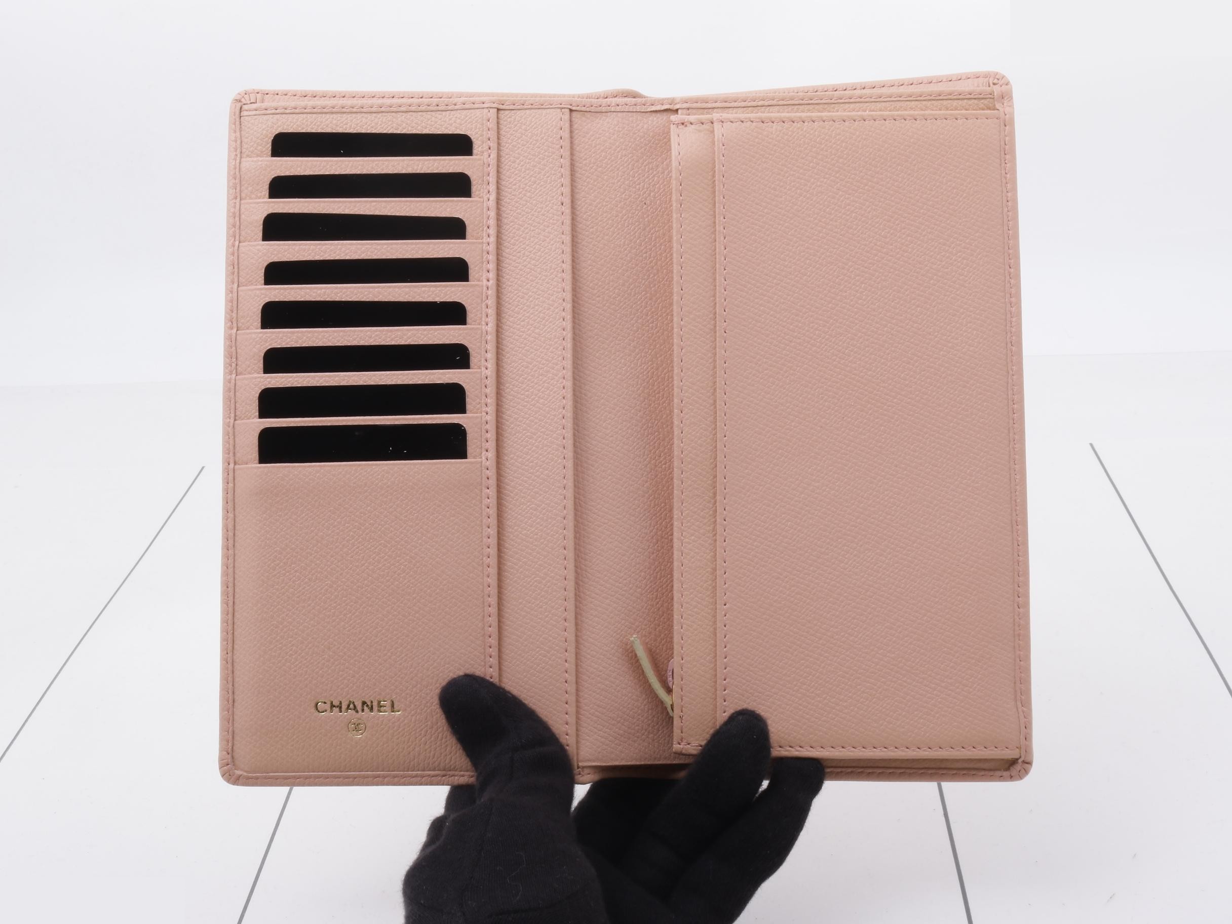 Coco Button Bi-fold Long Wallet, Unit No. 8 — view 4