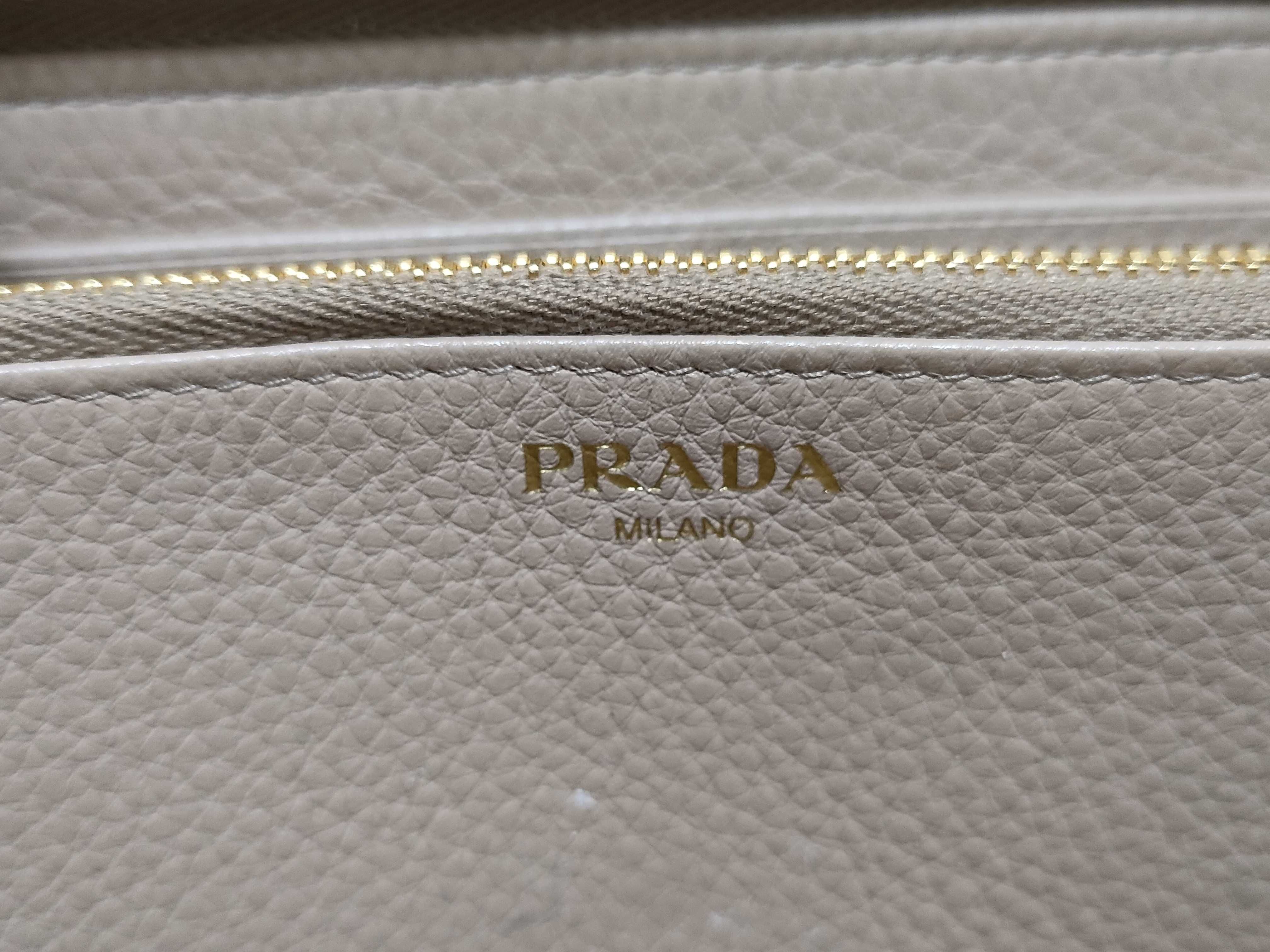 Saffiano Leather Round Zip Long Wallet 1ML506 RFID-protected, with Box and Certificate, Excellent Condition. — view 13