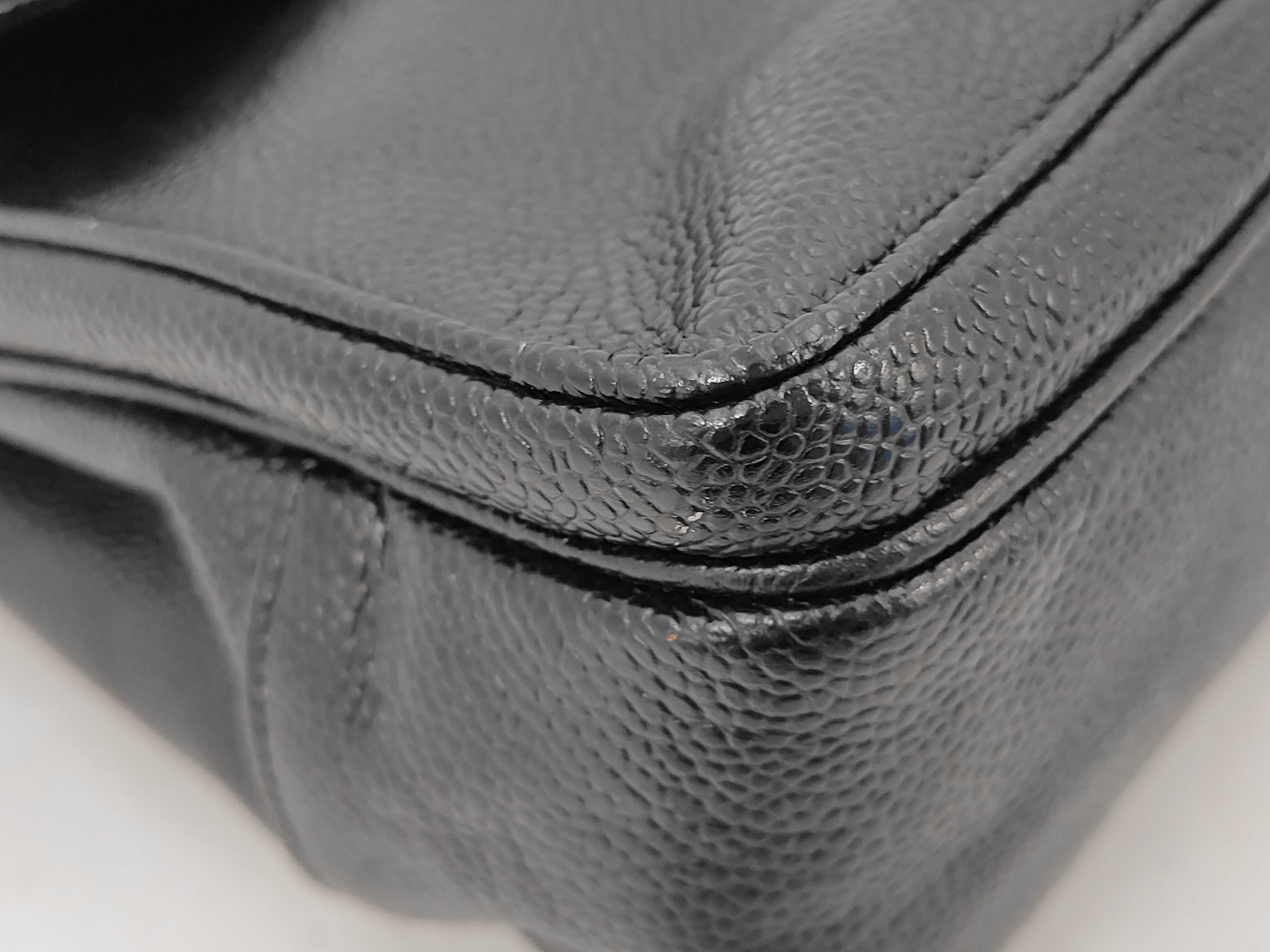 Chain Tote Caviar Leather Shoulder Bag — view 4