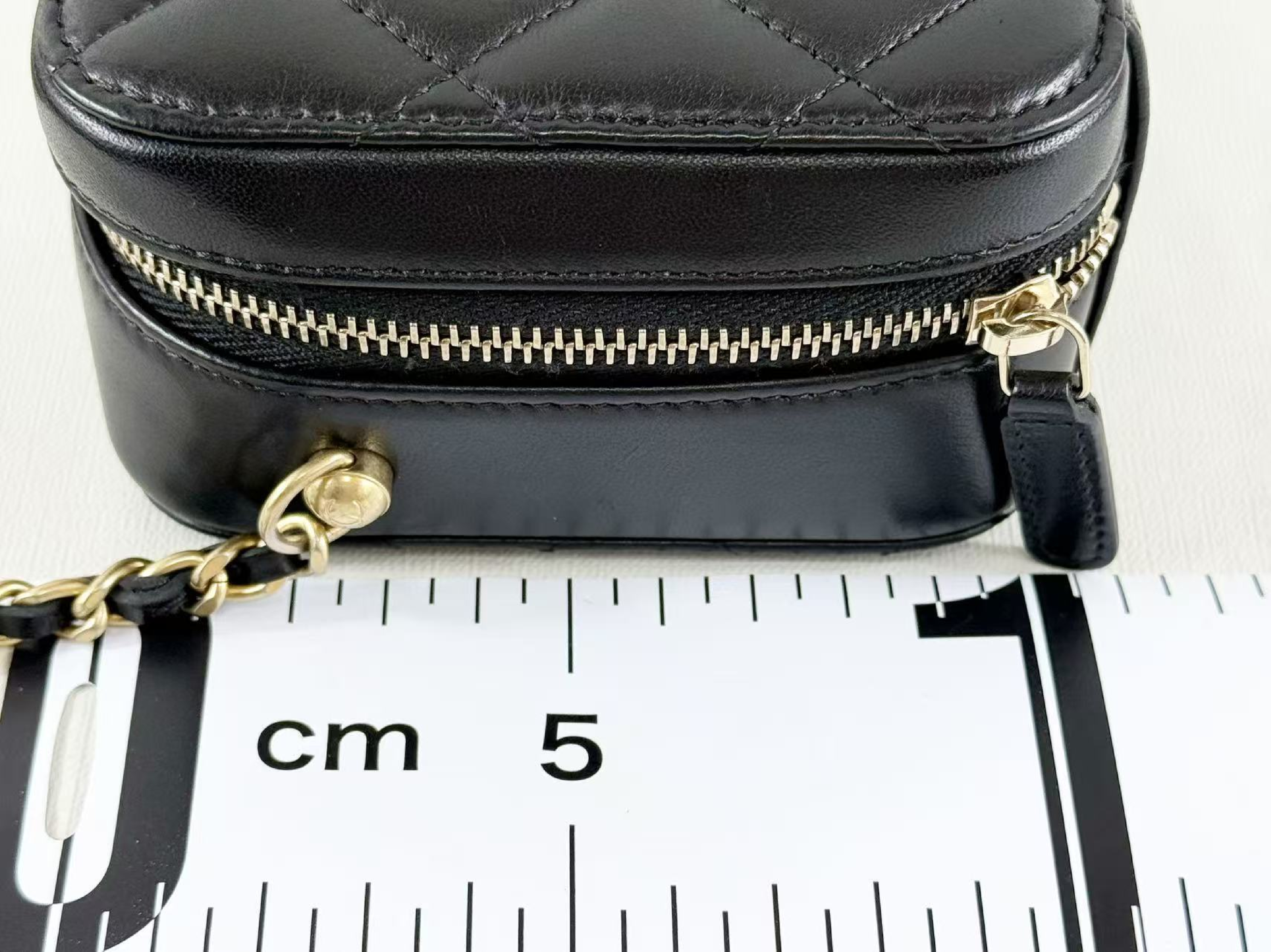 Black Matelassé Crushed Shoulder Bag, Approx. W15cm, Serial Number 31-series, with Dust Bag and Seal, Vintage Gold Hardware, 31852411 — view 5