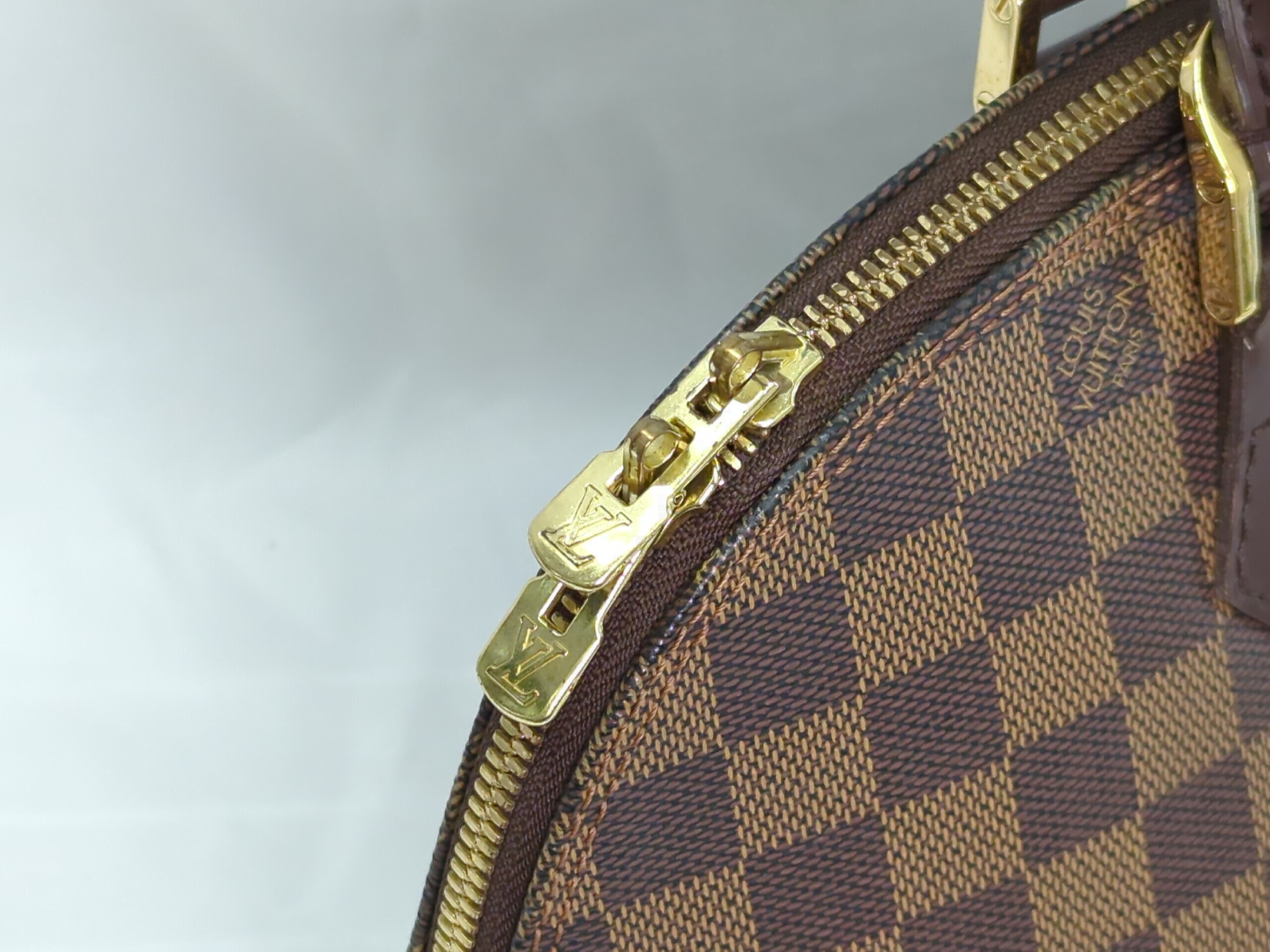 N51131 Damier Alma Handbag — view 9