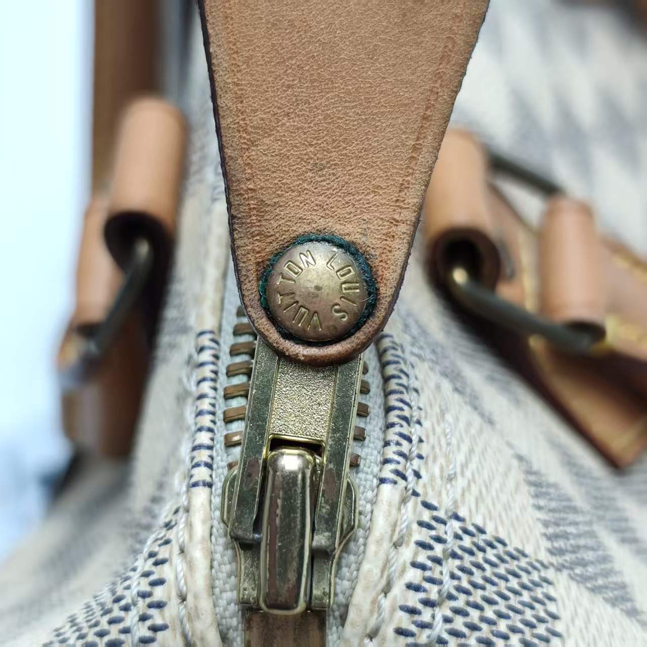 【*Shipped from: China*】LOUIS VUITTON PU Handbag — view 11