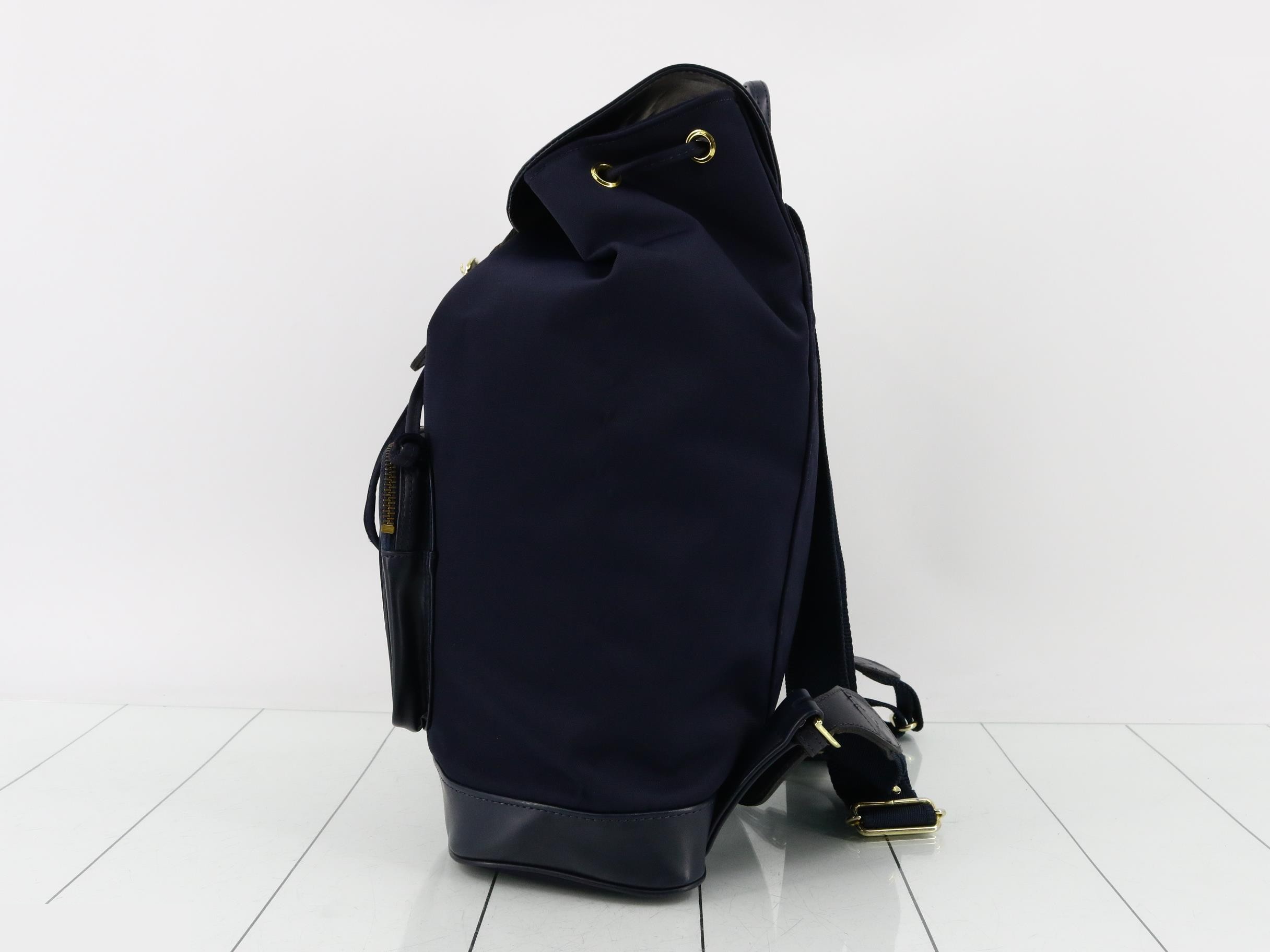 Backpack — view 3