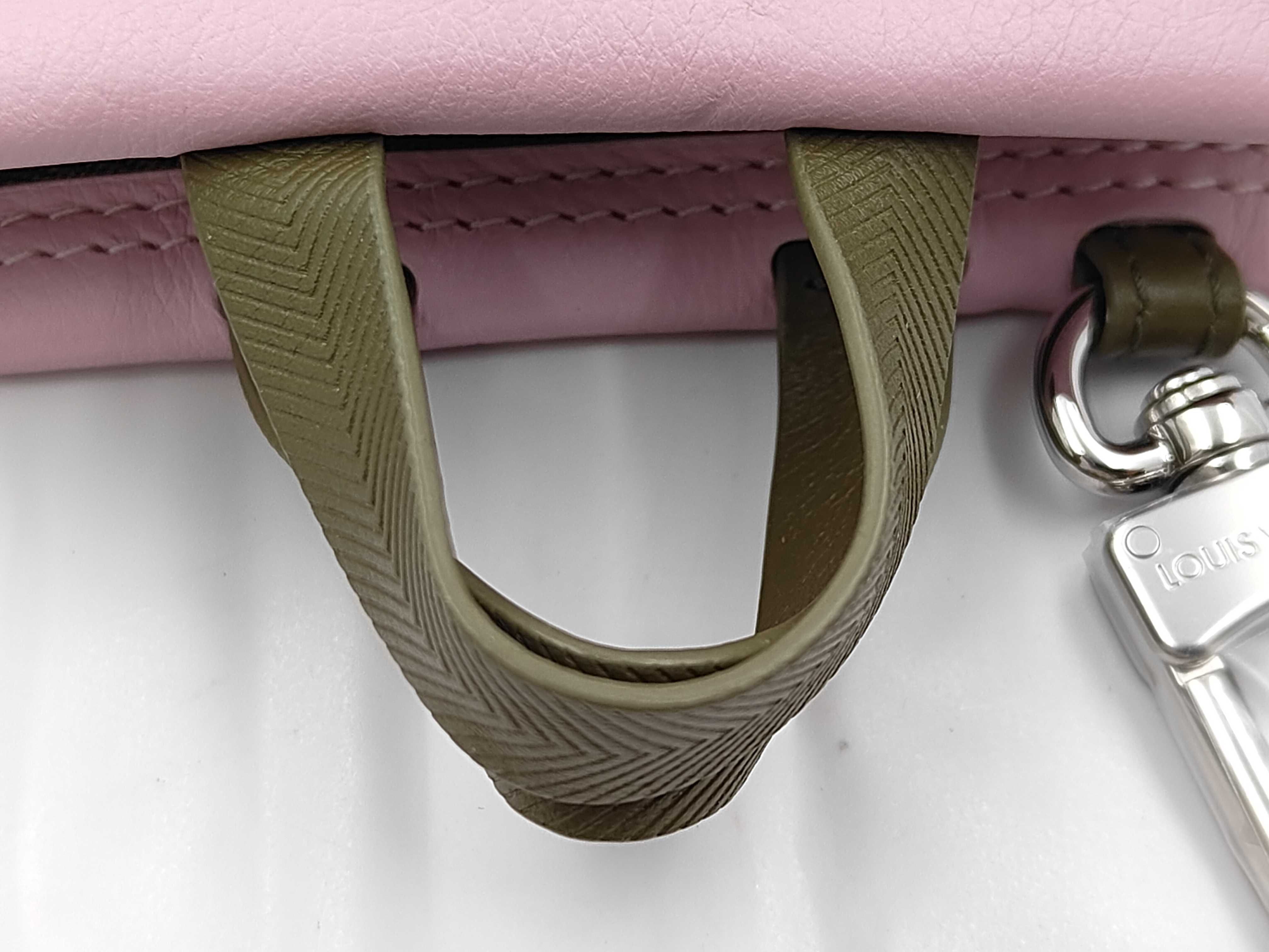 Bag-shaped Leather Charm — view 3