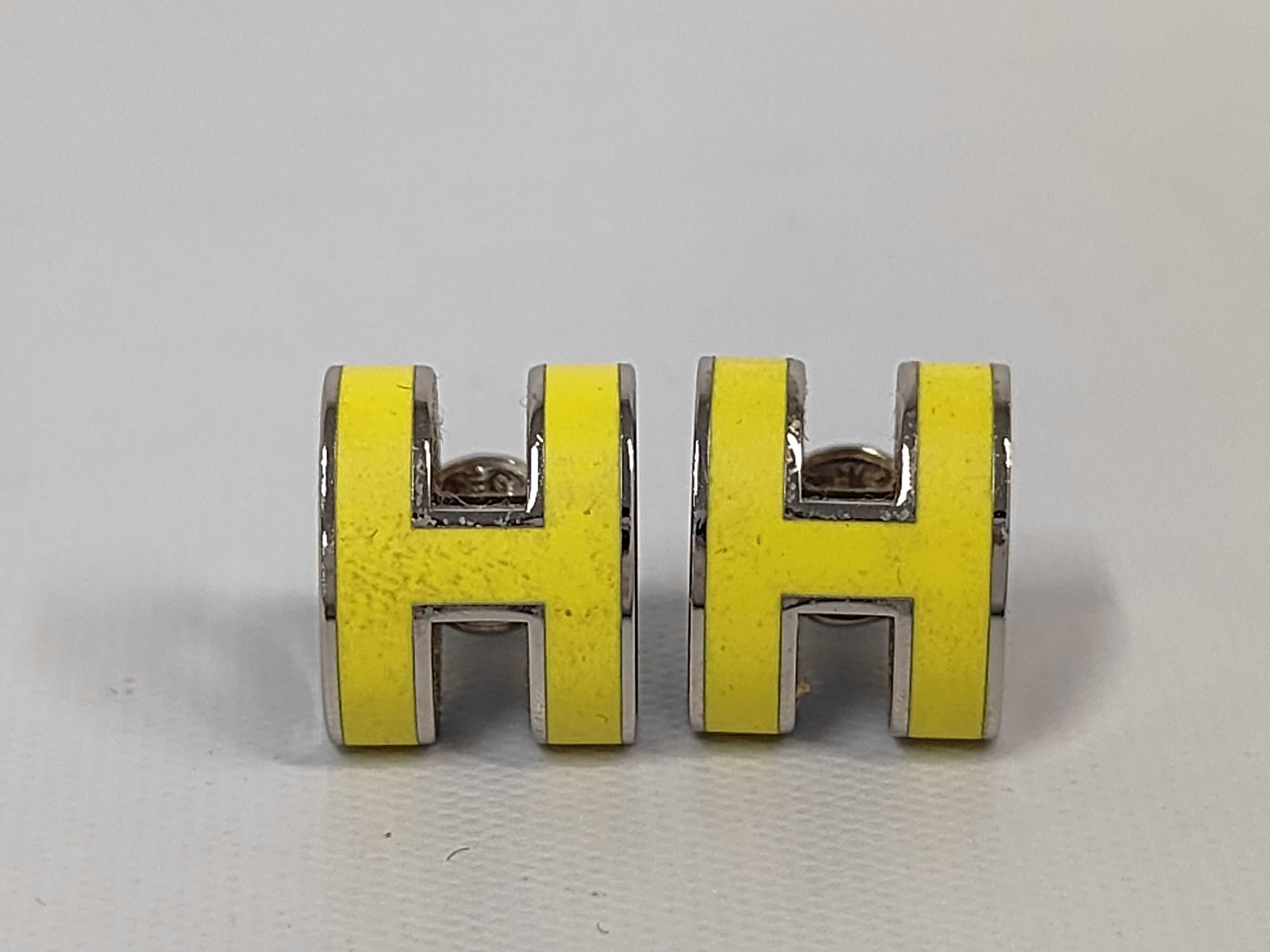 Pop Ash Silver Earrings