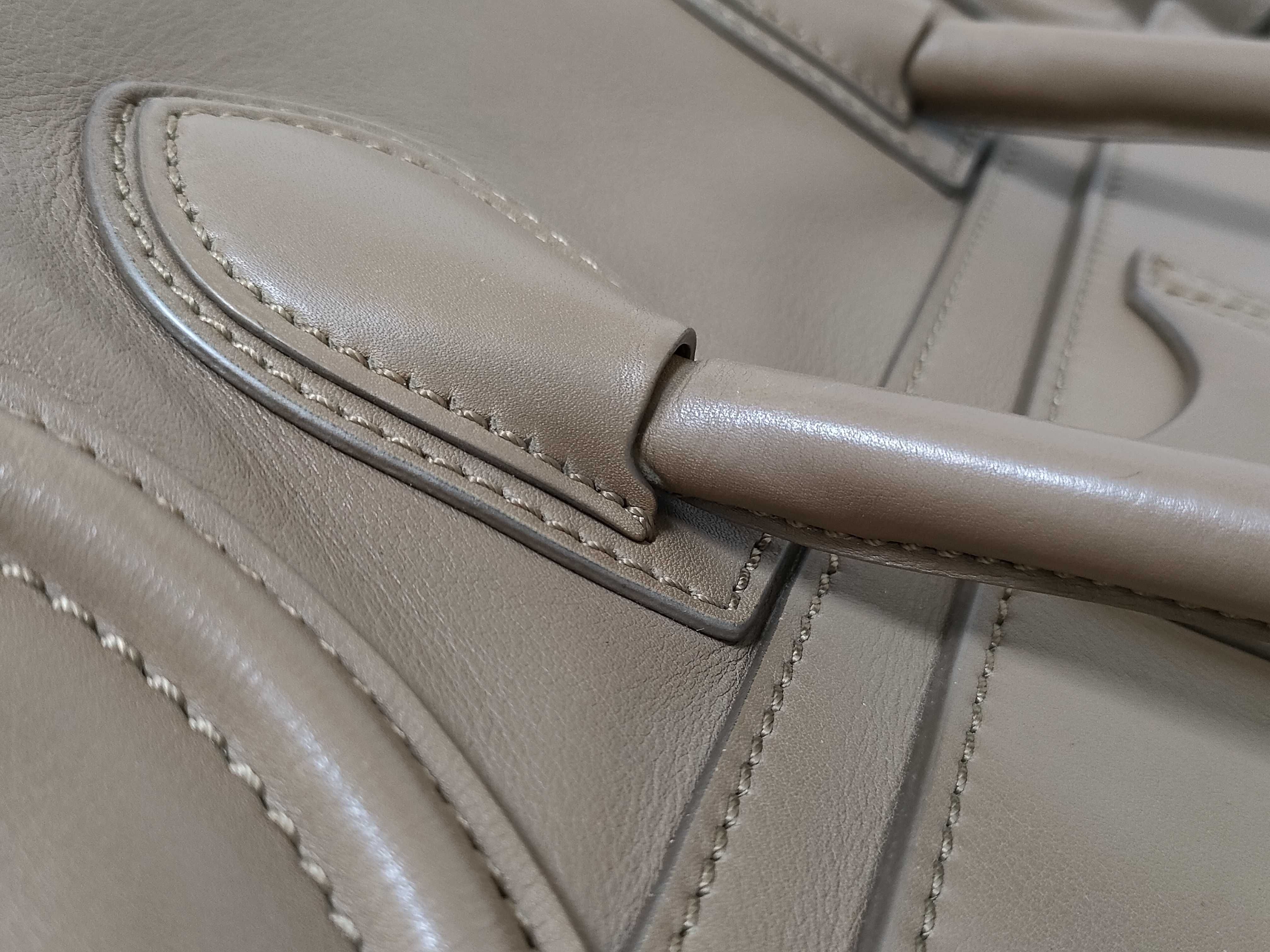 Luggage Beige Tote Bag — view 5