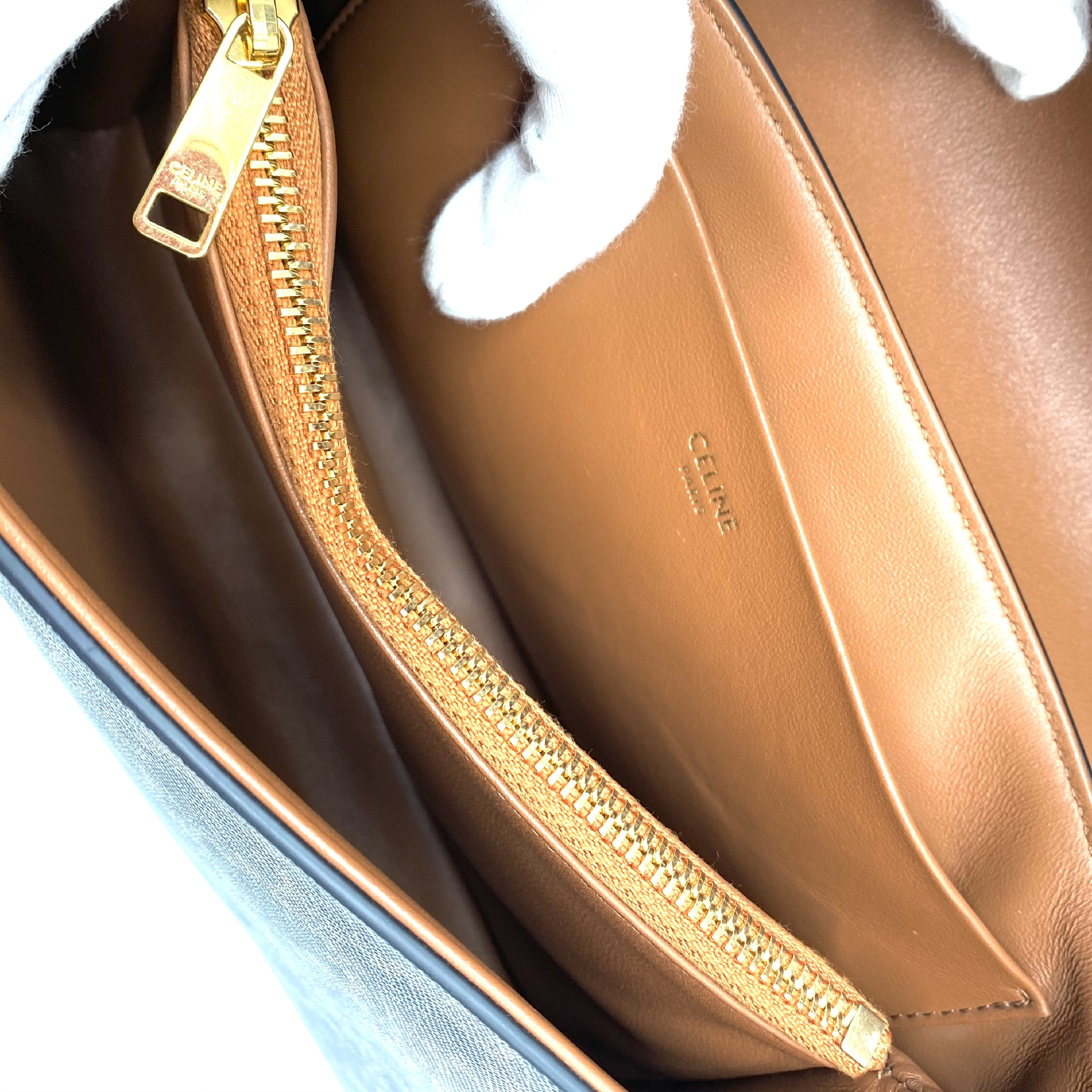 Teen Triomphe Leather Chain Shoulder Bag — view 8