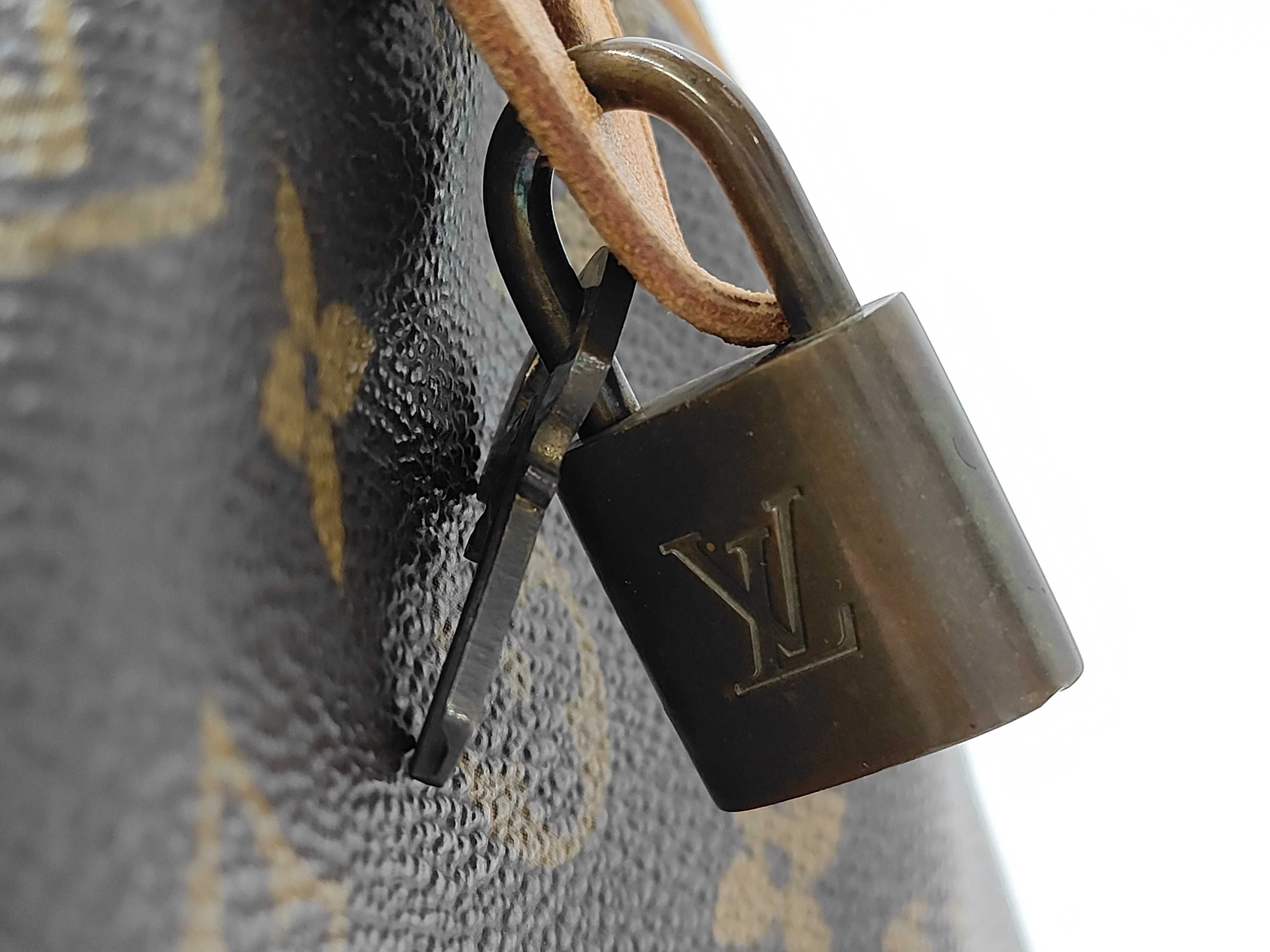 Speedy 35 M41524 MB8909 Handbag with Key and Padlock — view 7