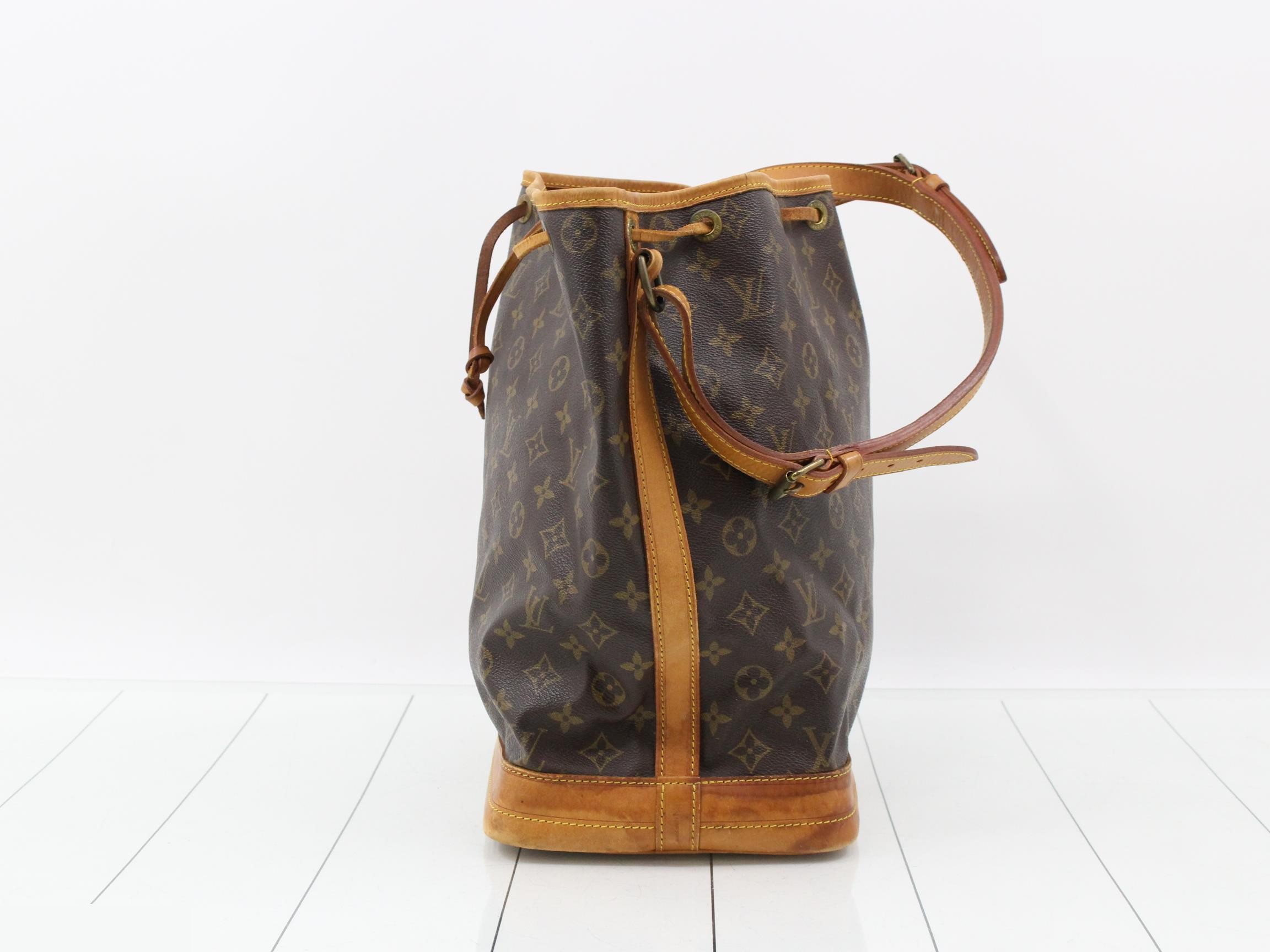 M42224 Noé Monogram AR0990 — view 3