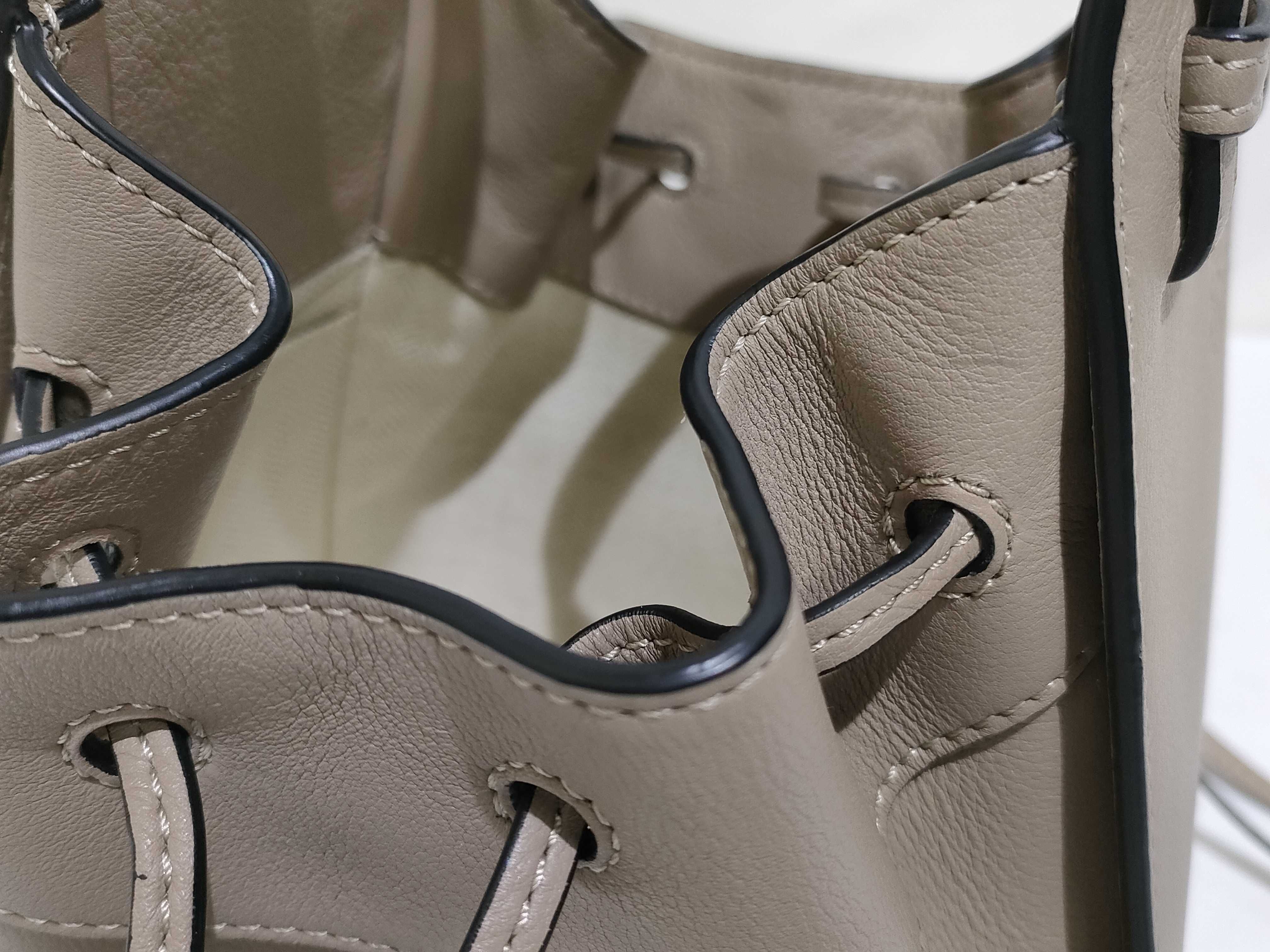 Hammock Shoulder Bag, Leather, Beige — view 10