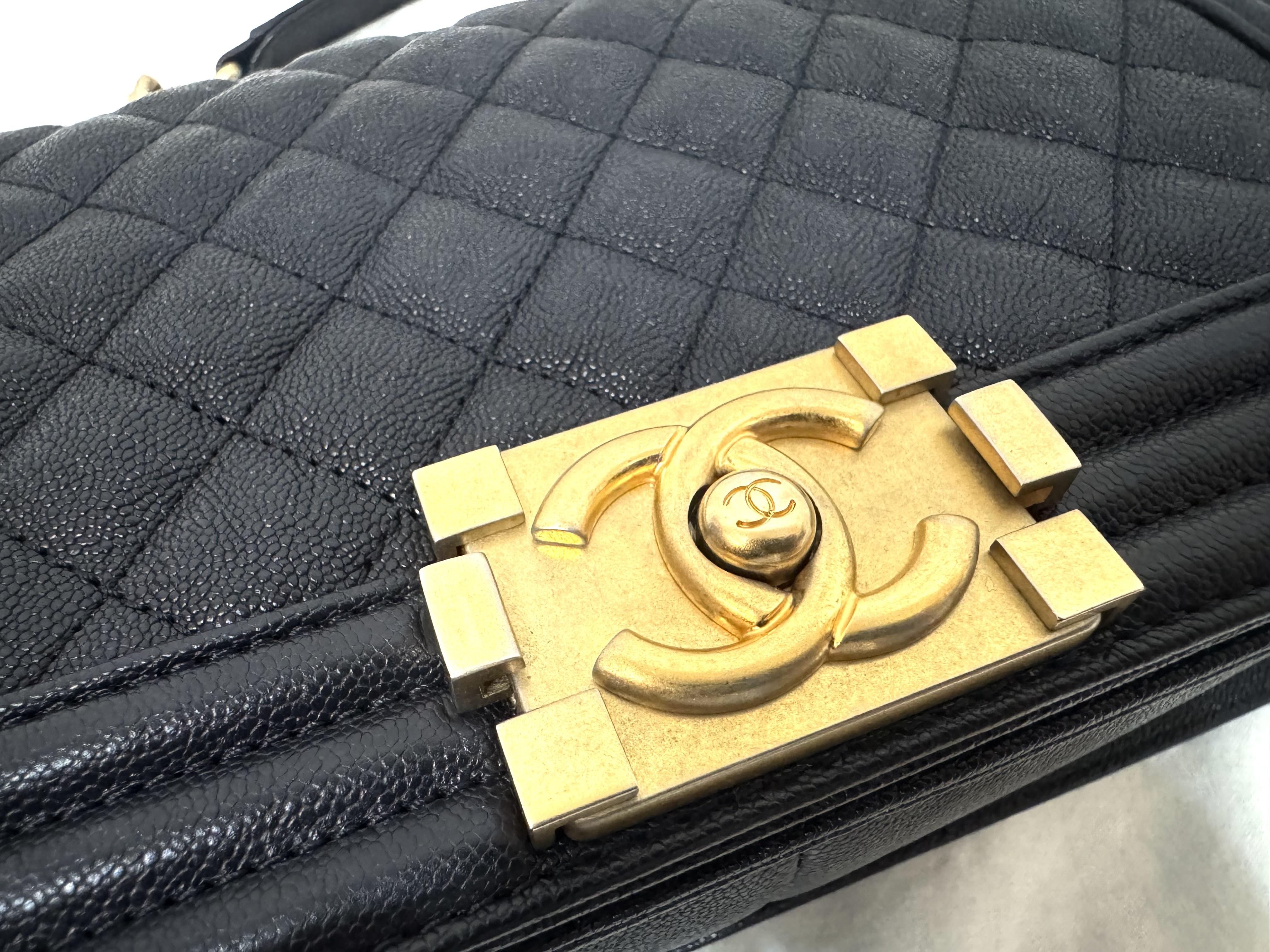 Caviar Skin Boy Chanel 25 Medium Dark Navy Vintage Gold Hardware Chain Shoulder Bag — view 9