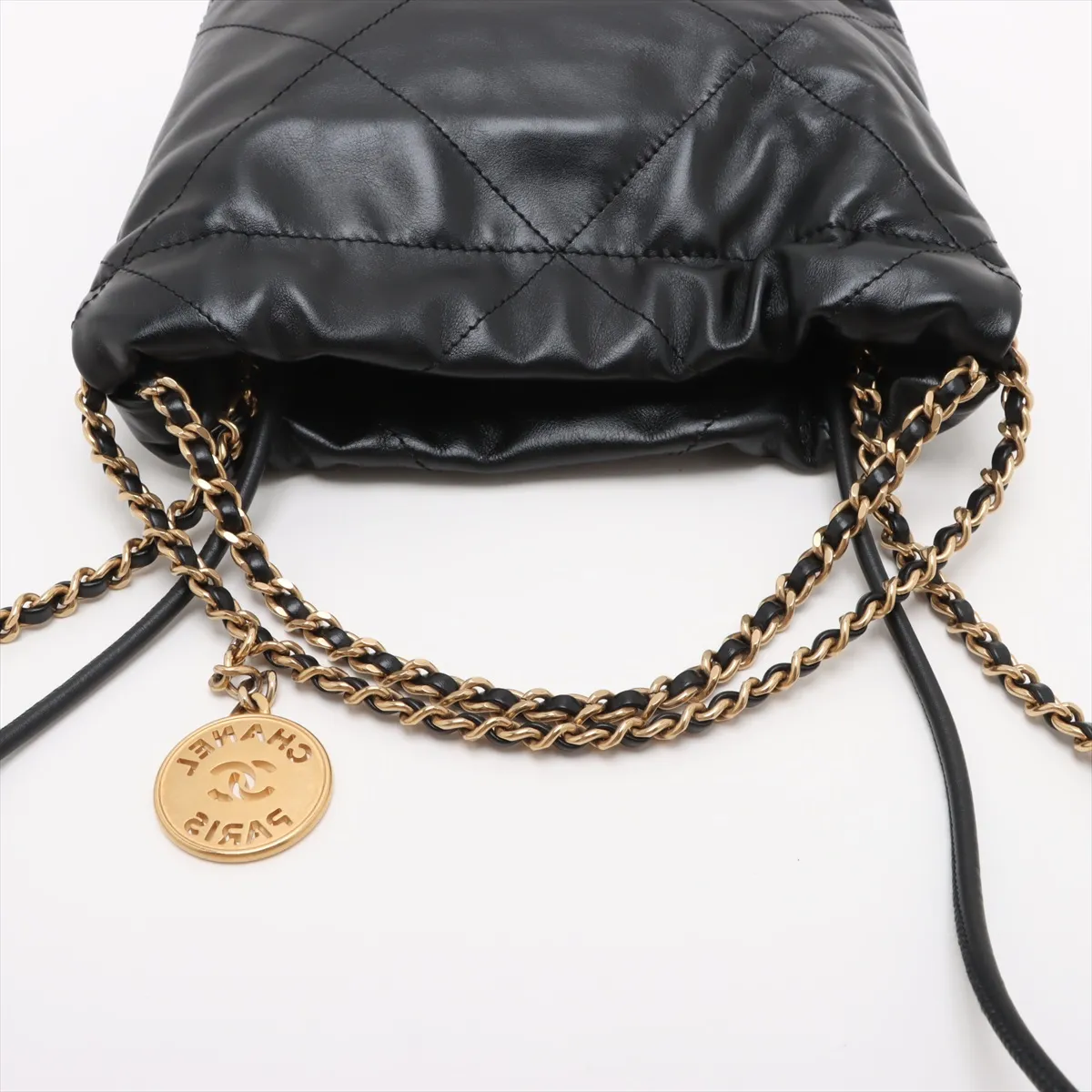 22 Mini Shiny Calfskin Chain Shoulder Bag Black Gold Hardware A7L79JE4 Random Plate AS3980 — view 5