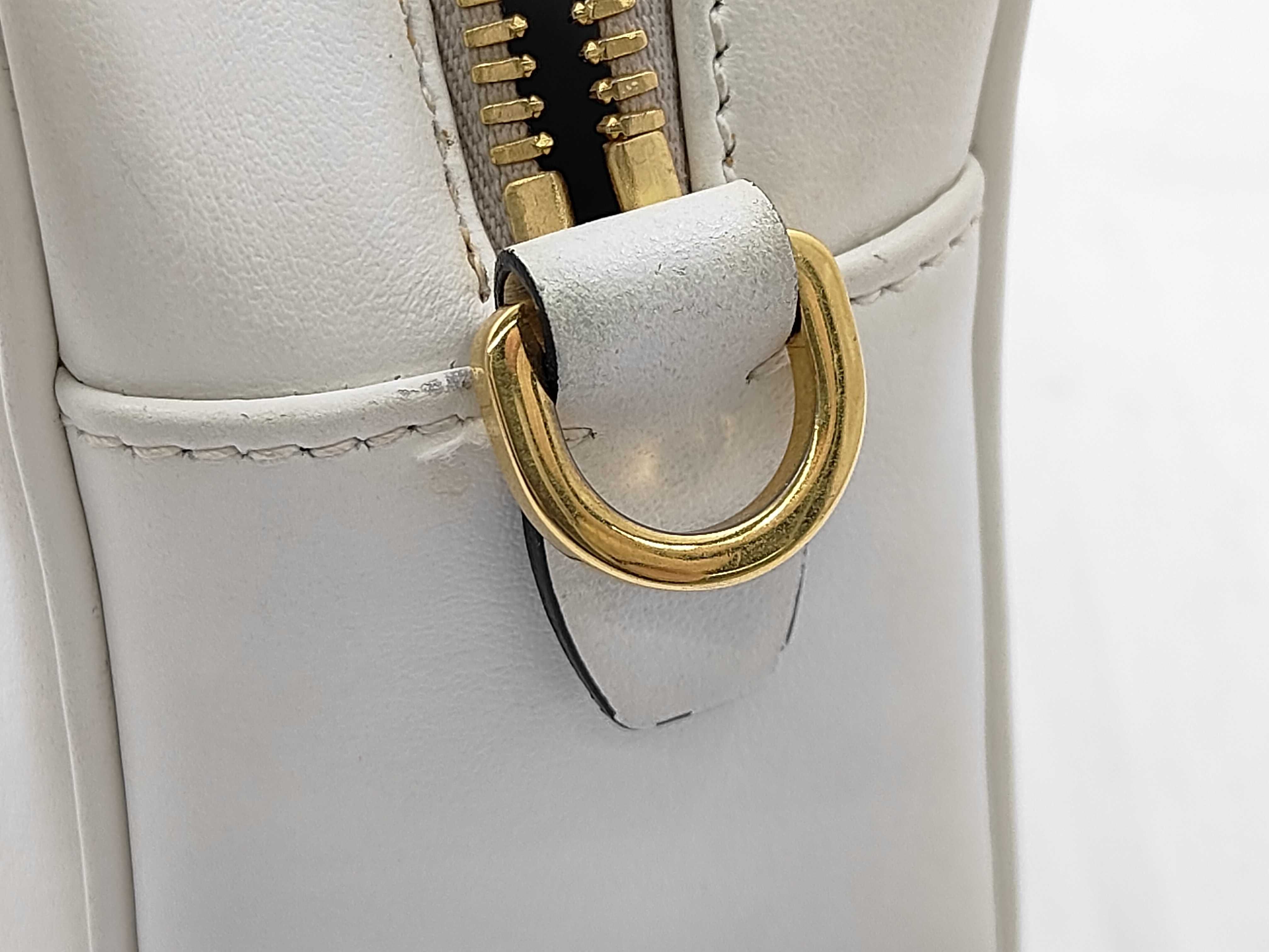 1BH093 Leather Shoulder Bag — view 9
