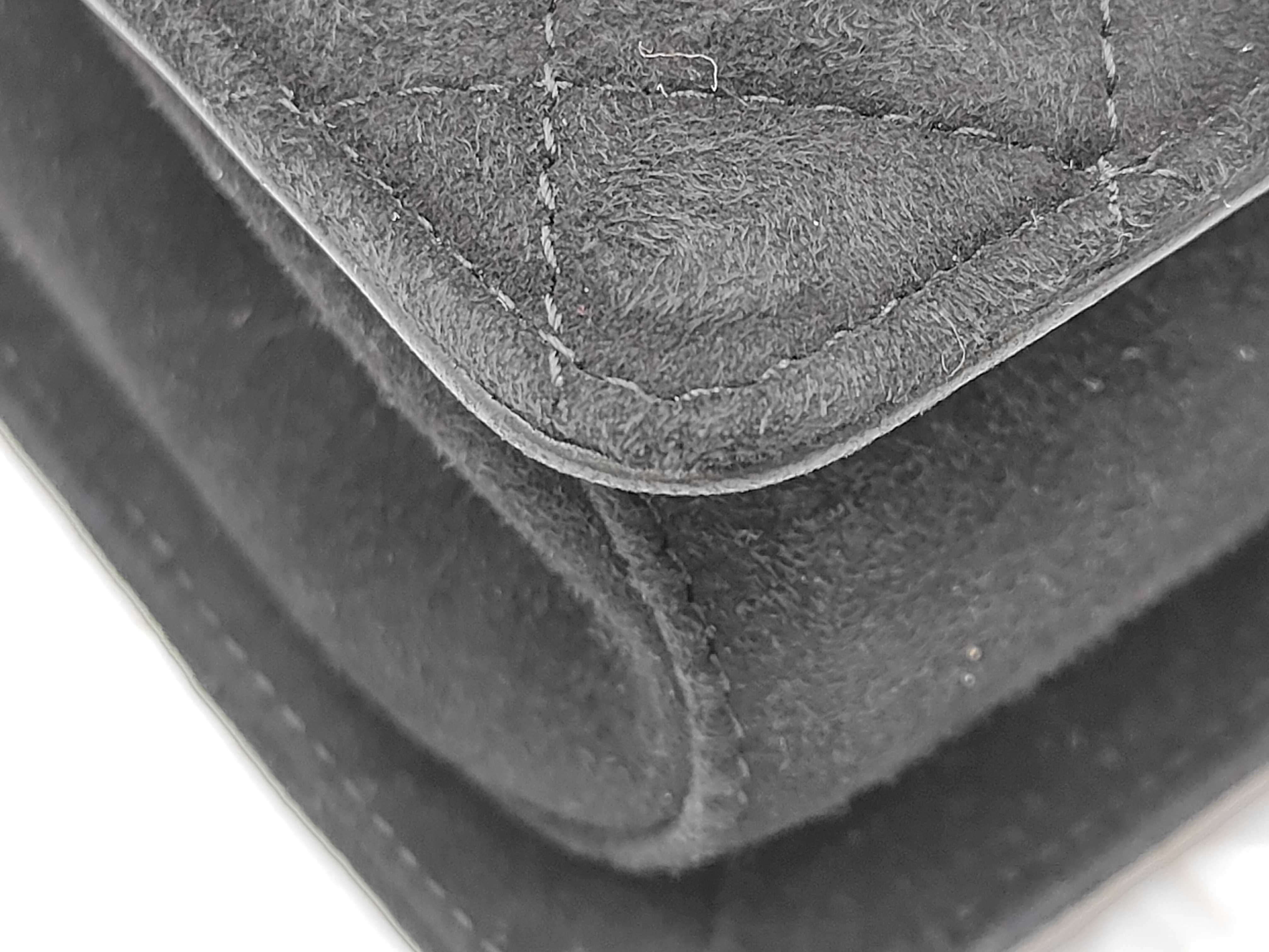 Matelassé Shoulder Bag, with Boutique Seal, Serial Number in the 19s — view 5
