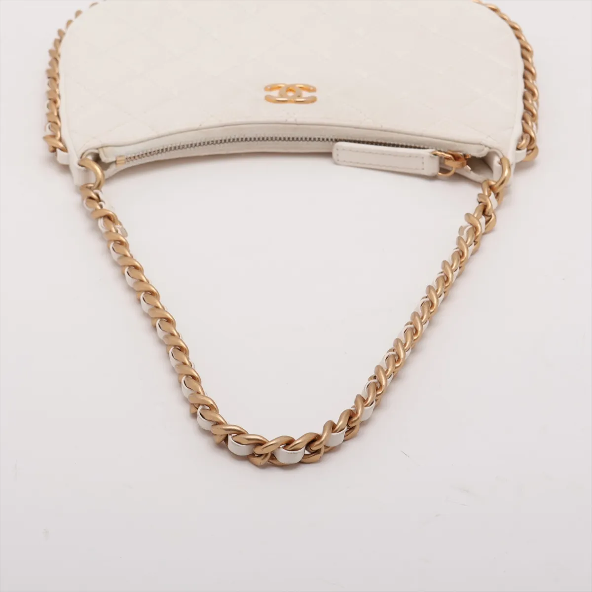 Matelassé Lambskin Chain Shoulder Bag, Chain Around, White, Gold Hardware, AN1KJNA6, Random Plate — view 5