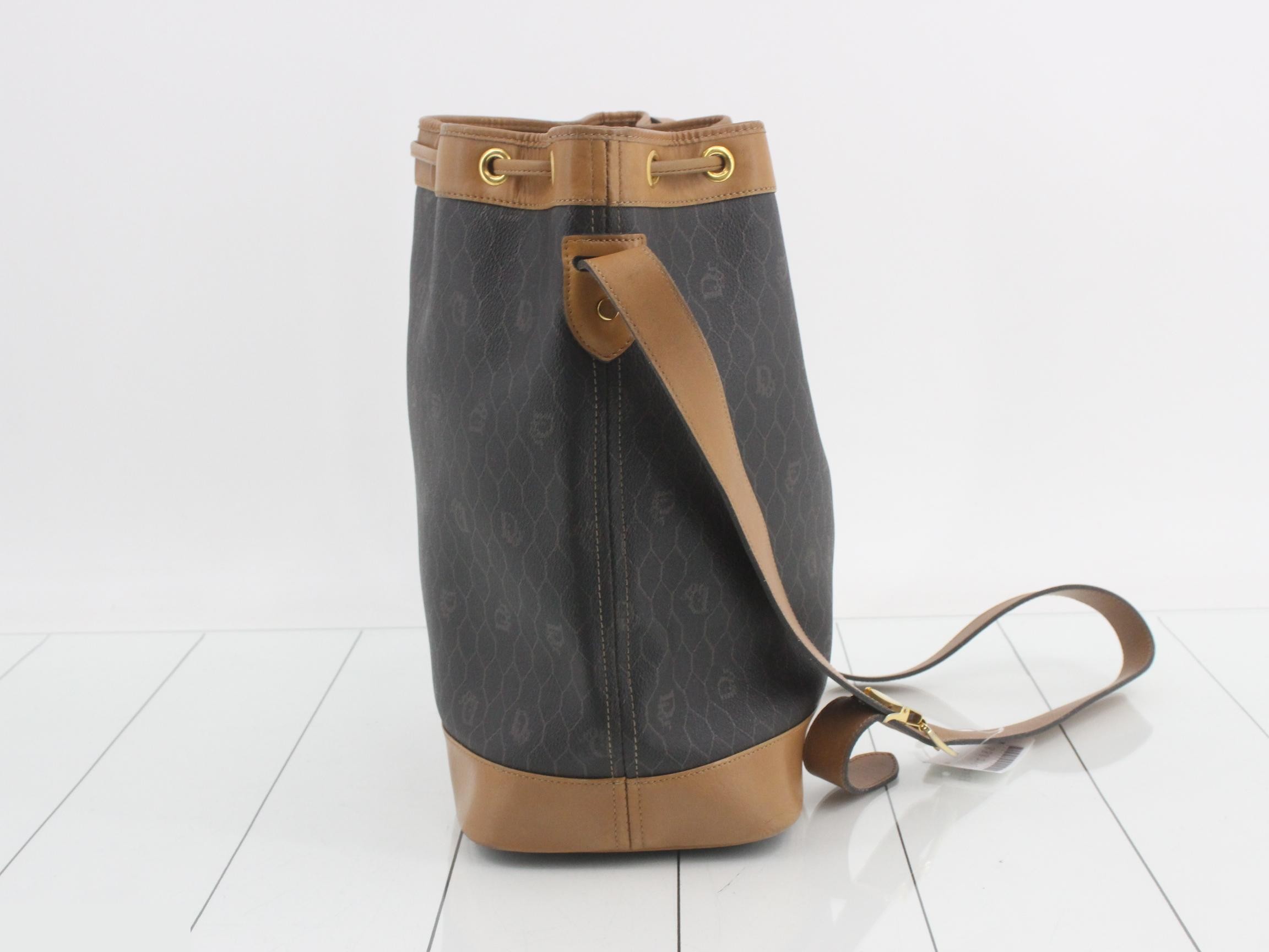 Honeycomb Leather Shoulder Bag — view 4