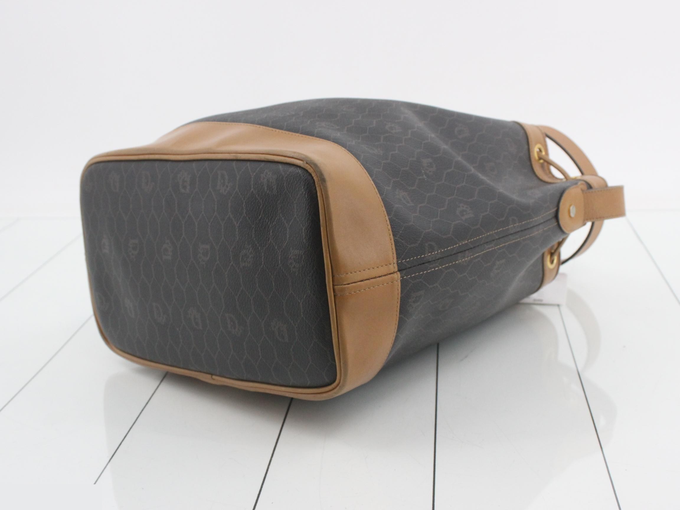 Honeycomb Leather Shoulder Bag — view 6