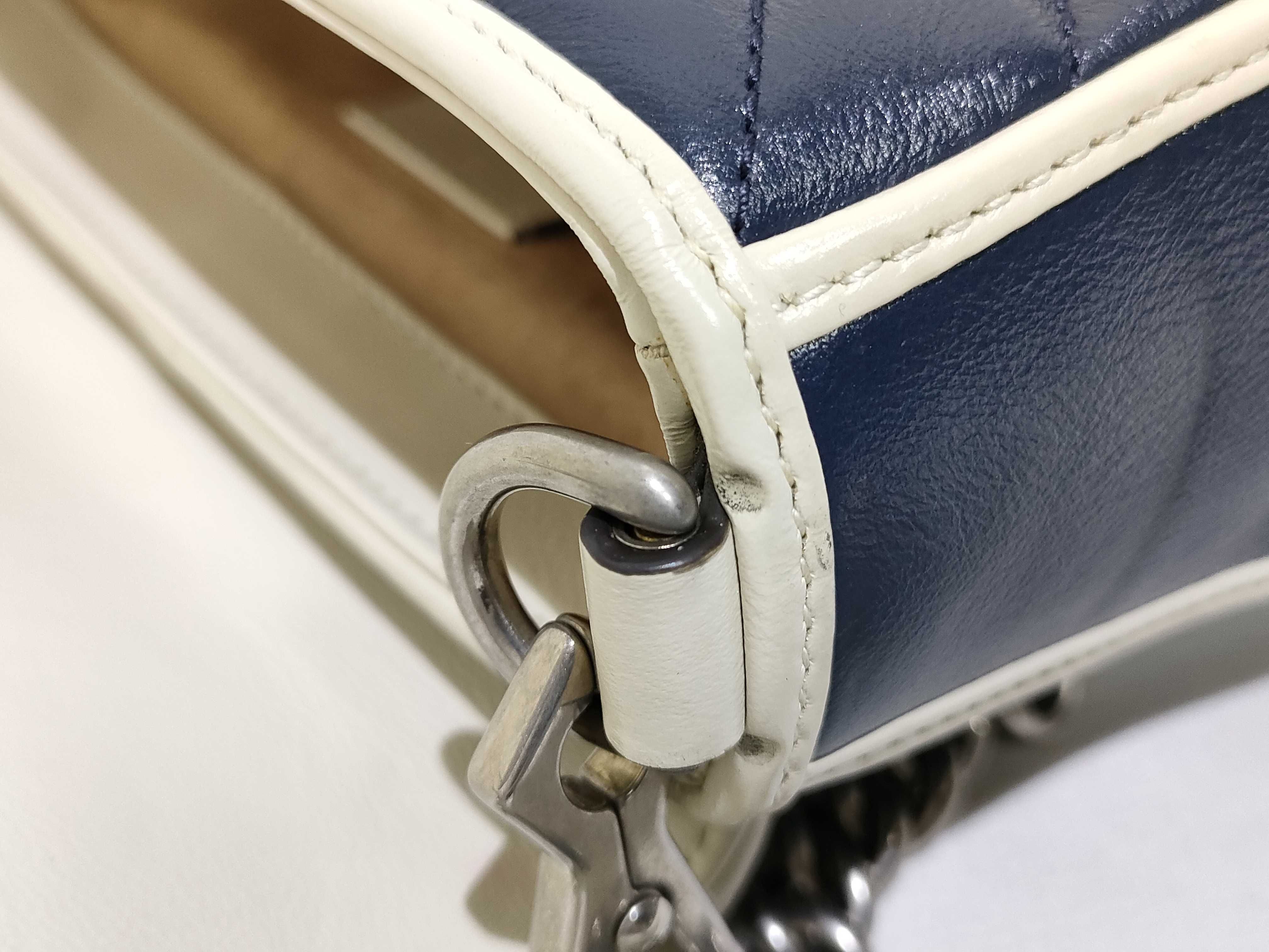 GG Marmont 2-Way Handbag 583571 Handbag — view 13