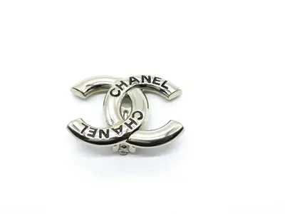 B25 Earrings
