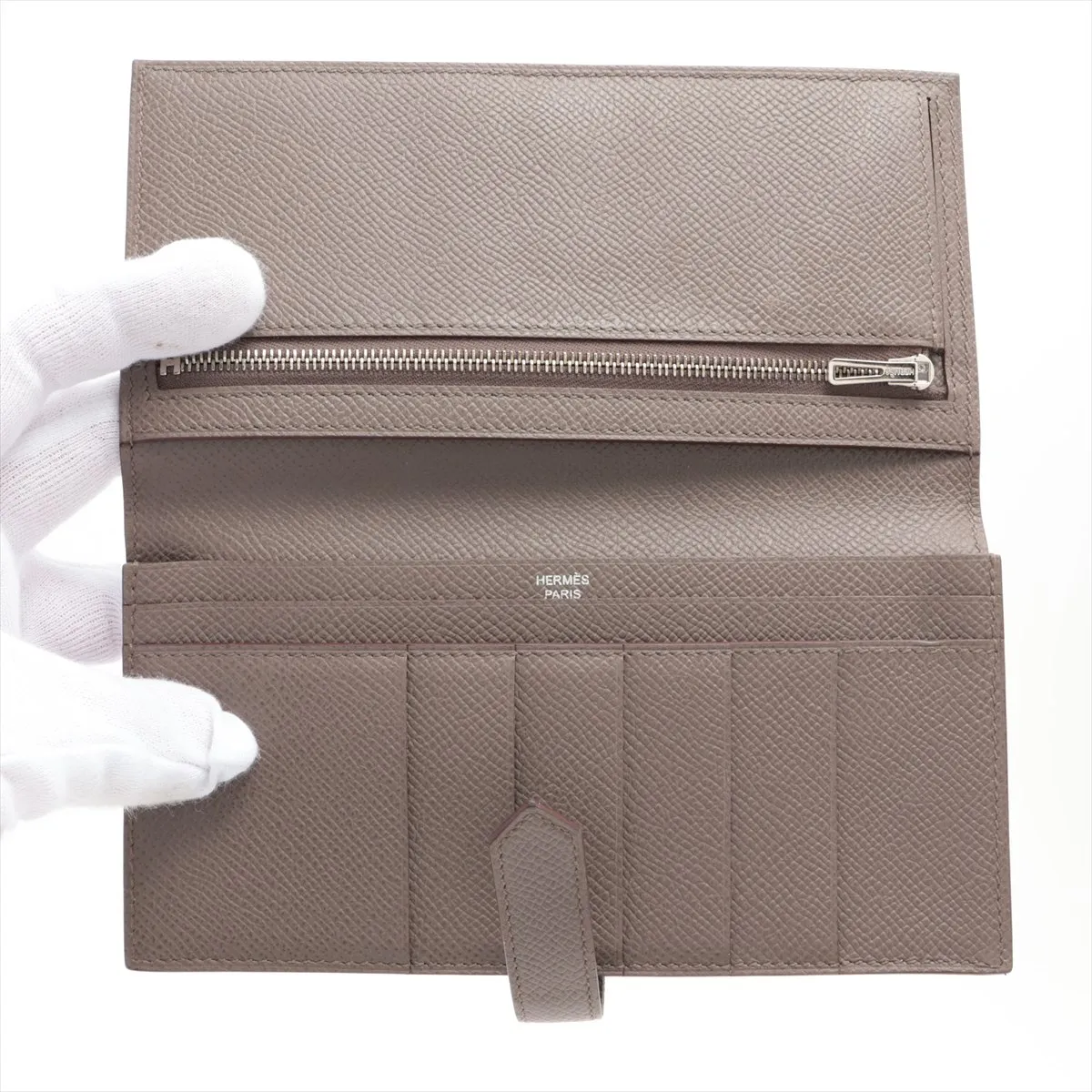 Bear Souffle Vaux Epson Long Wallet Etoupe Silver Hardware C:2018 — view 3