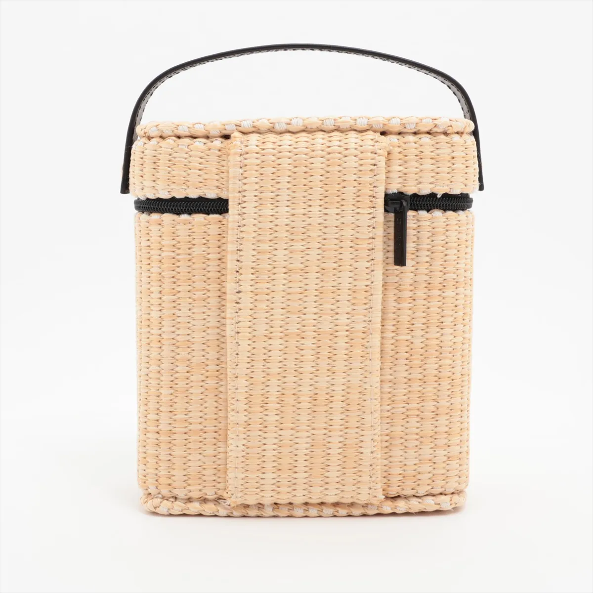 Les Beiges Panier des Essentiels Rattan Pouch, Natural with Black Hardware — view 2