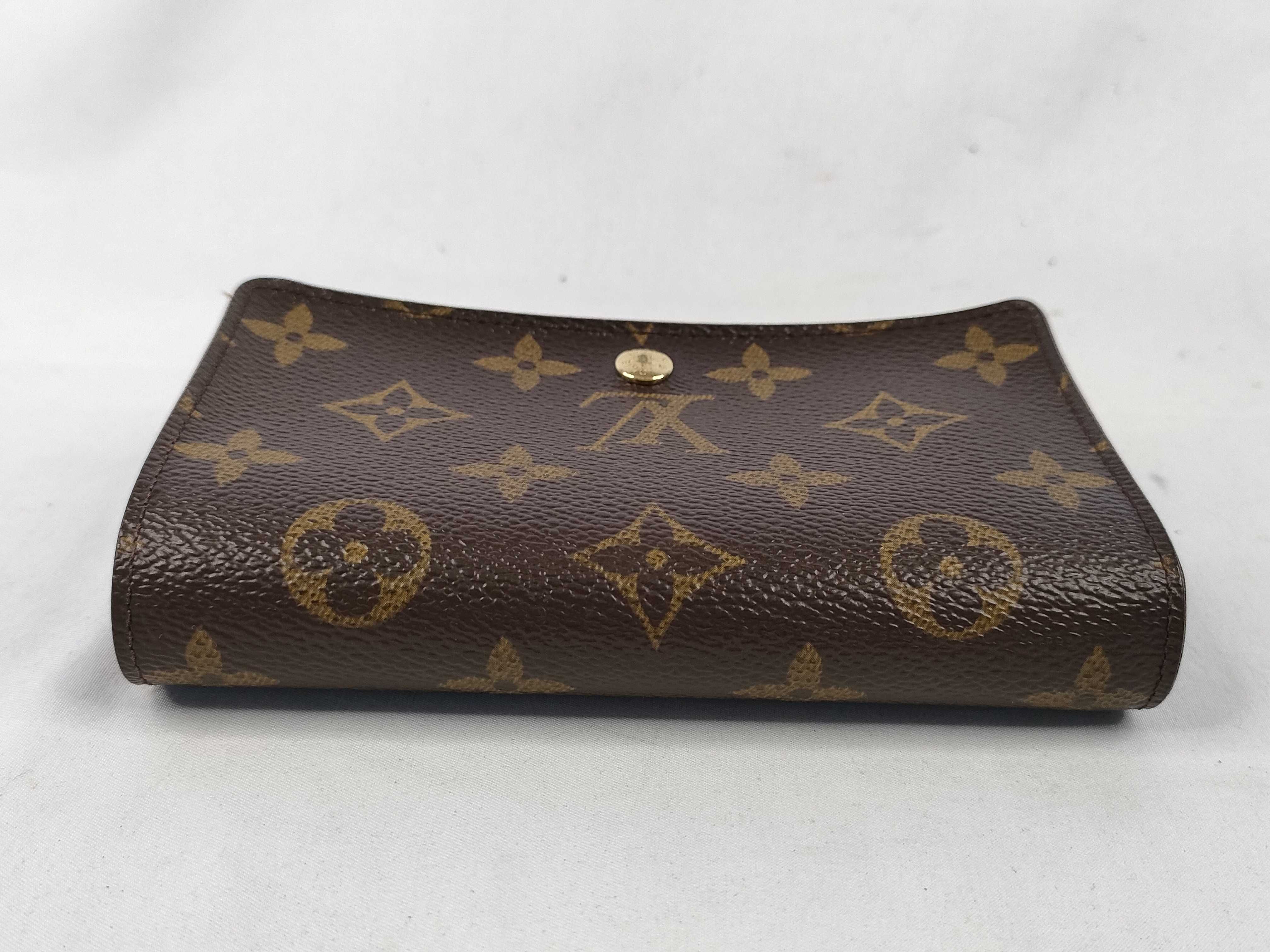 Monogram Louis Vuitton Wallet — view 6
