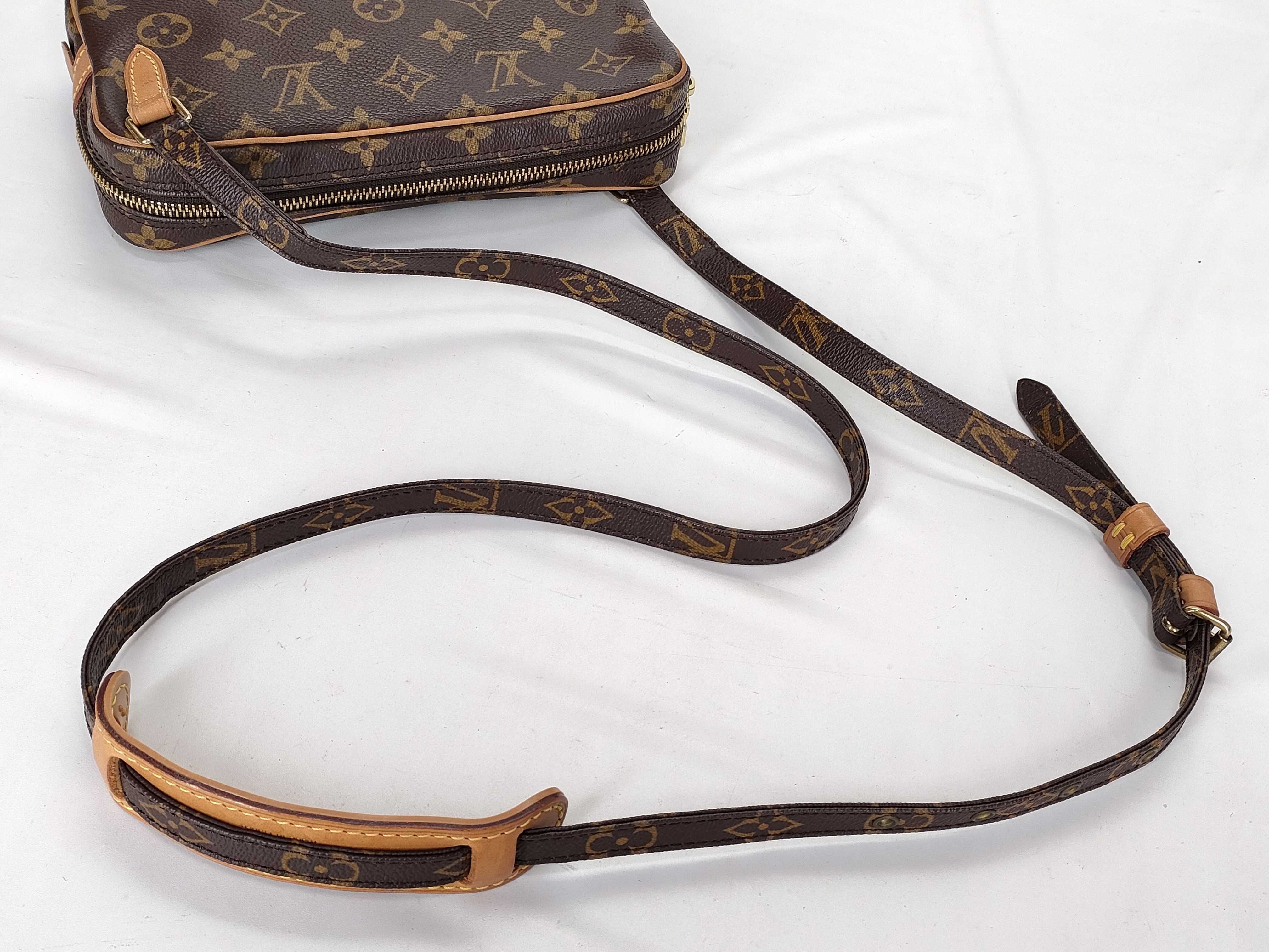 Monogram Vuitton Pochette Marly M51828 Shoulder Bag — view 3