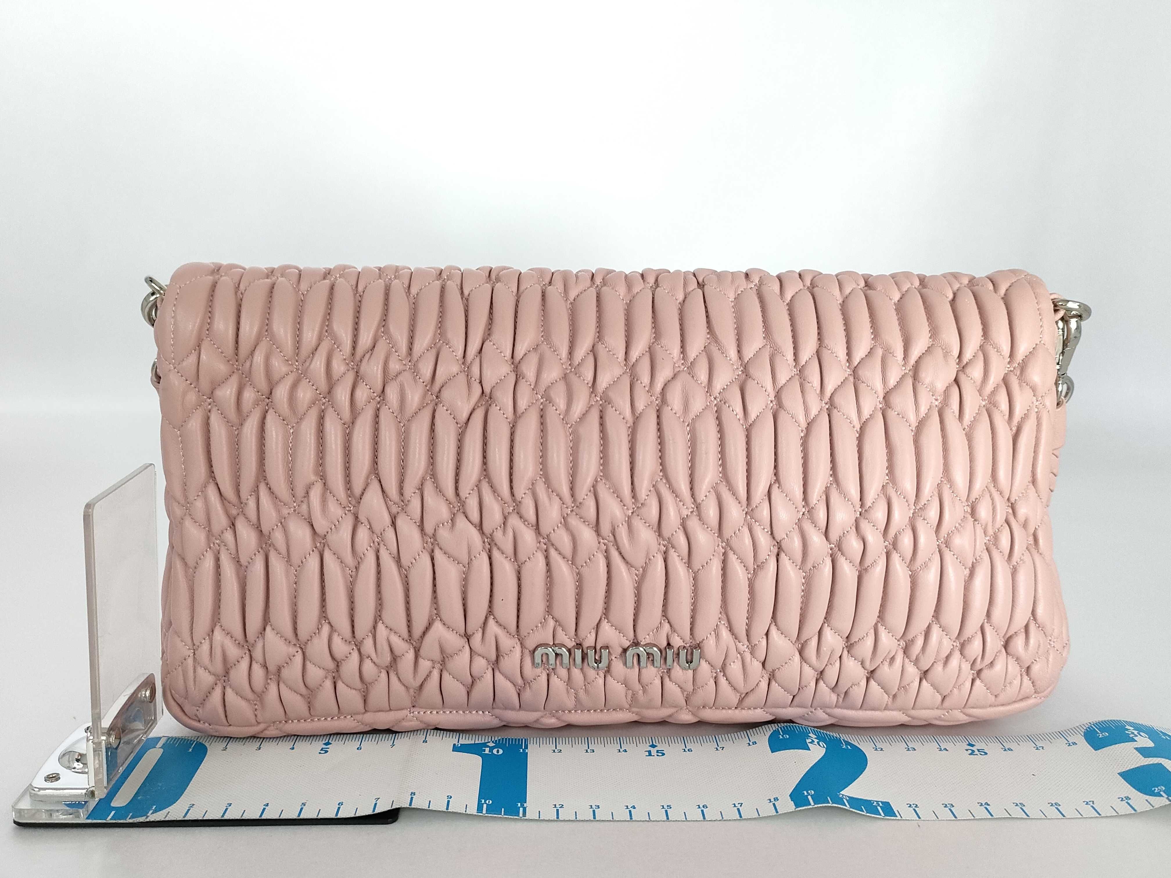shoulder bag, Nappa crystal, Matelassé leather, with dust bag and card slots. — view 2