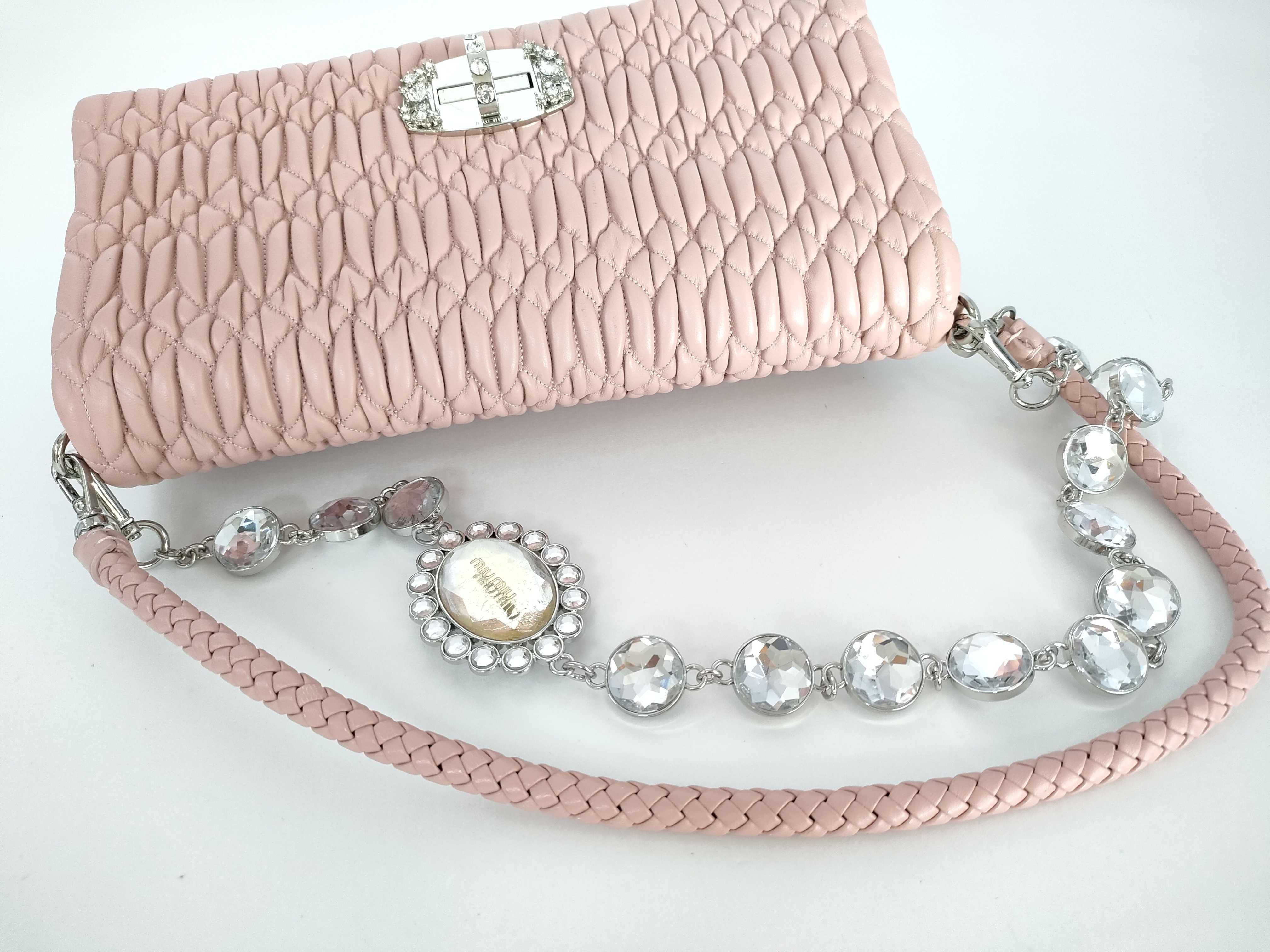 shoulder bag, Nappa crystal, Matelassé leather, with dust bag and card slots. — view 3