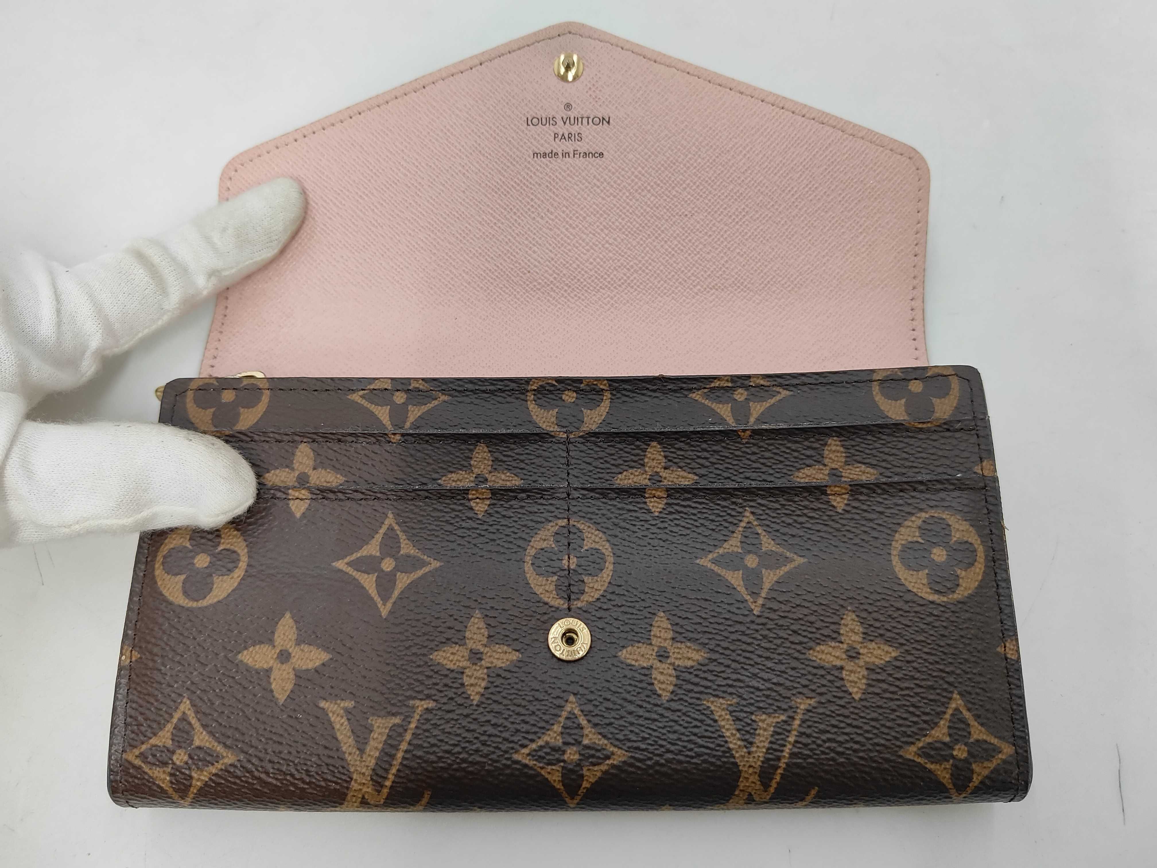 M62235 Monogram Portefeuille Sarah New Model Wallet — view 8