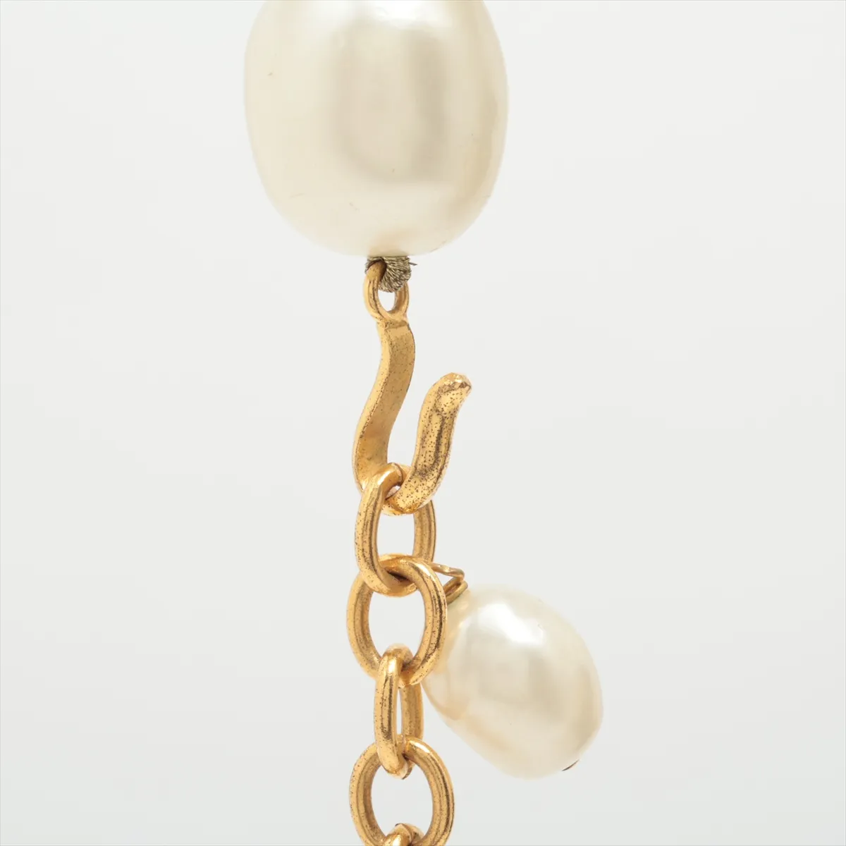 Camellia 97P Choker GP x Fake Pearl — view 4