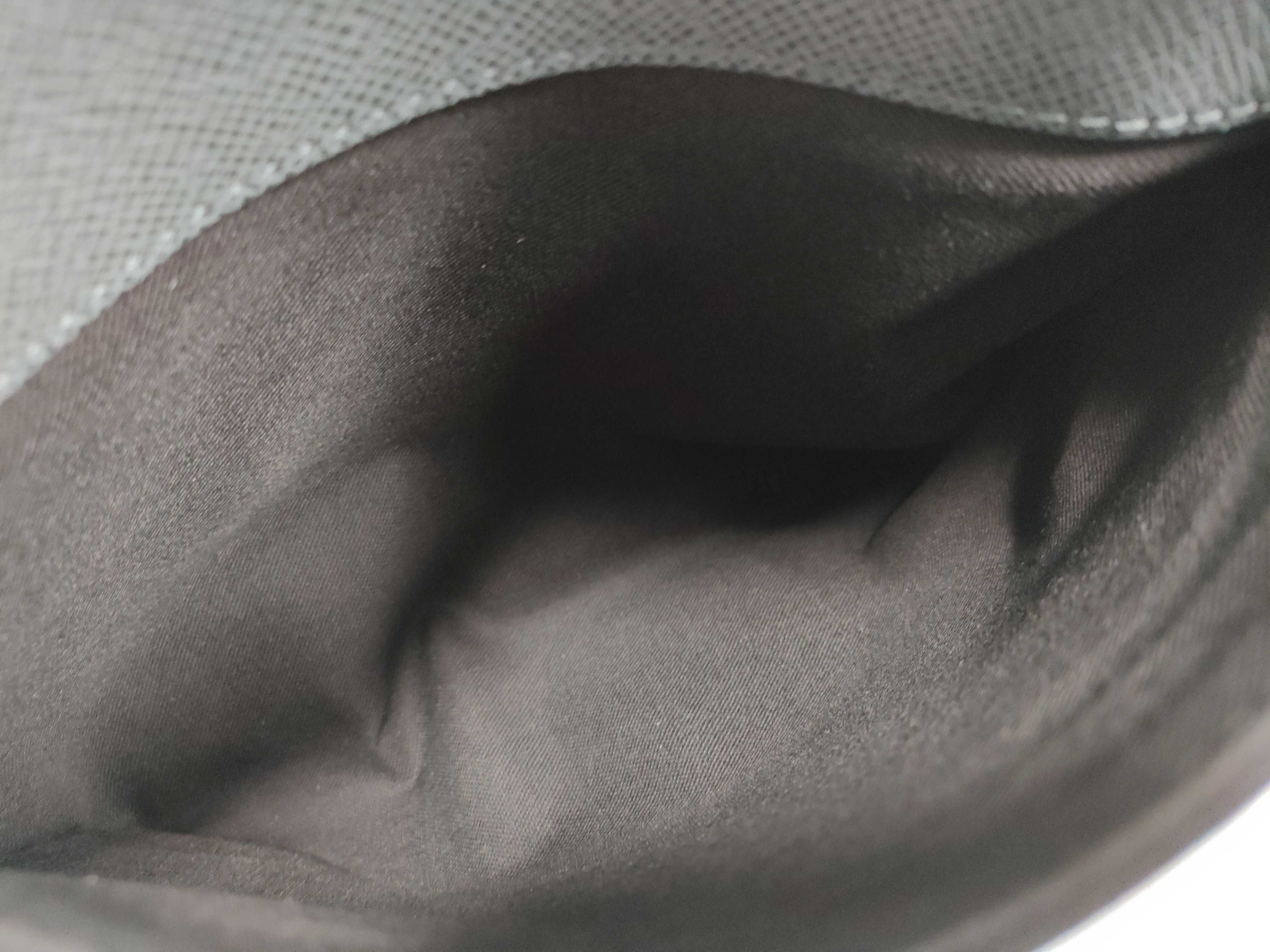 Taiga Roman MM Leather Shoulder Bag (Serial Number) — view 12