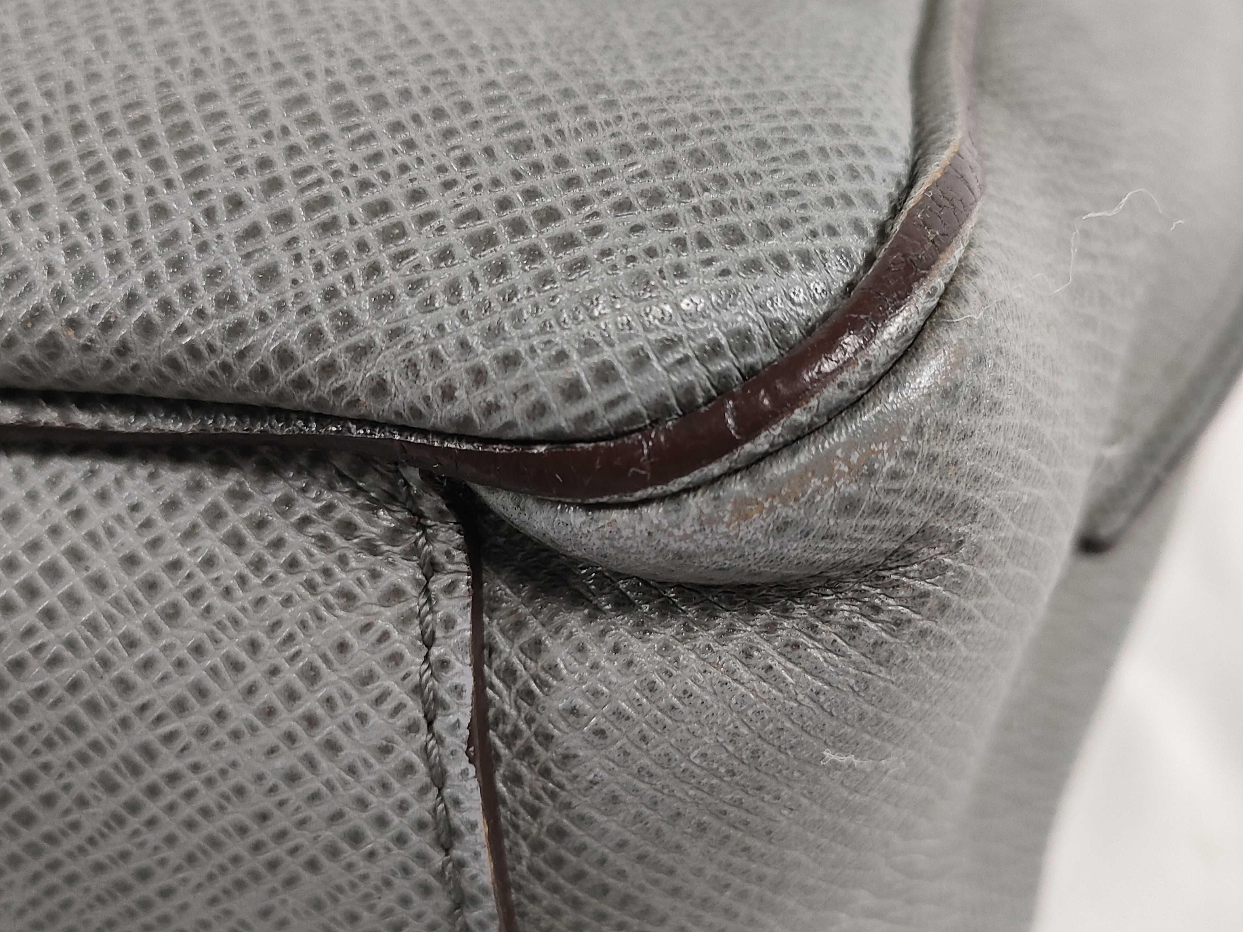 Taiga Roman MM Leather Shoulder Bag (Serial Number) — view 6