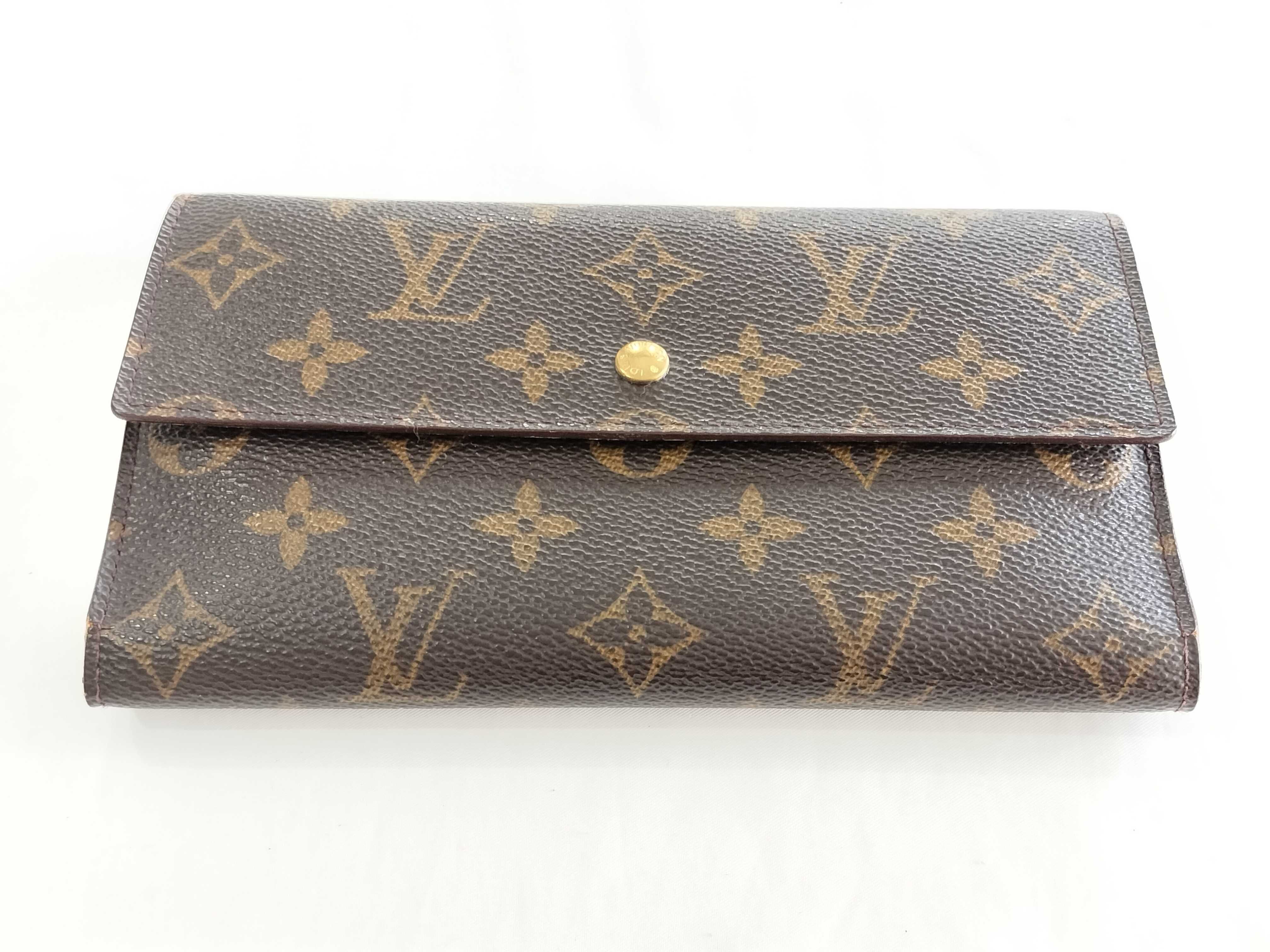 Monogram Portefeuille International Wallet
