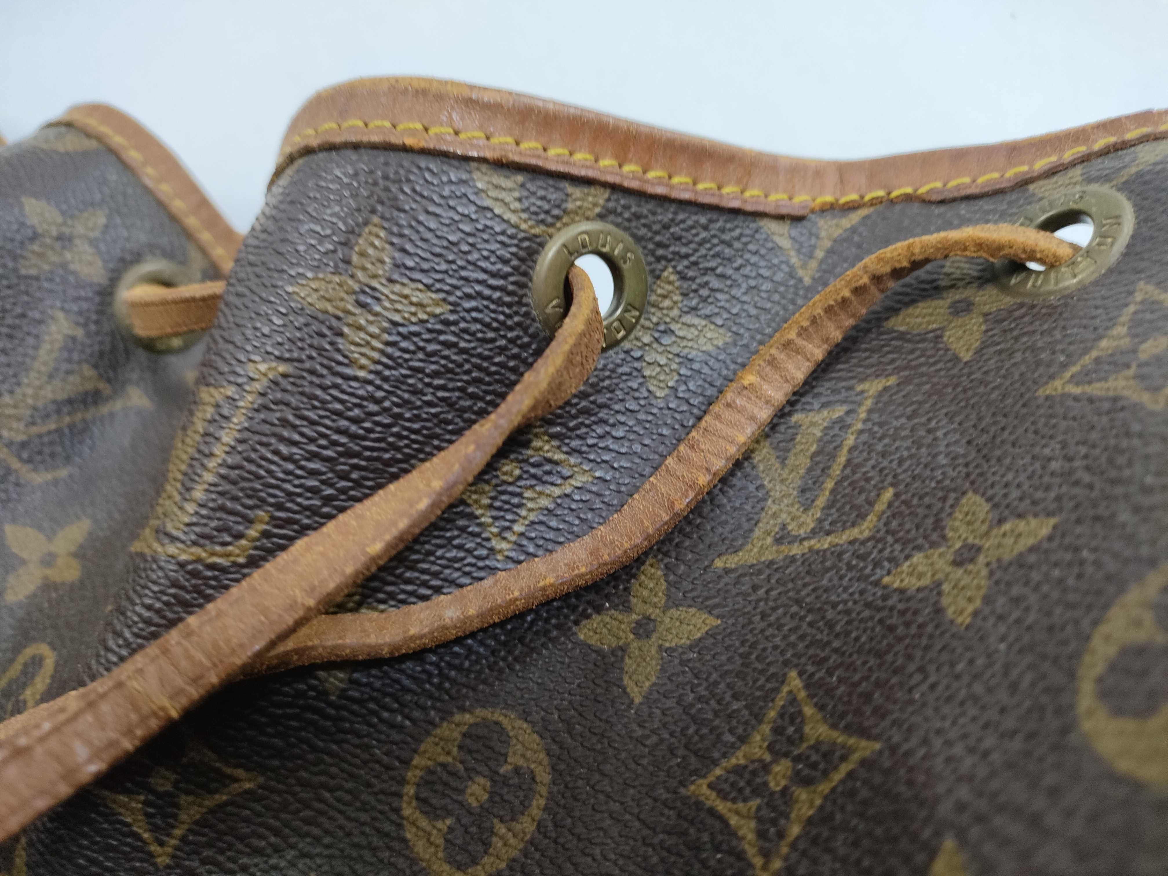 Monogram LV M42226 Noe Shoulder Bag — view 12