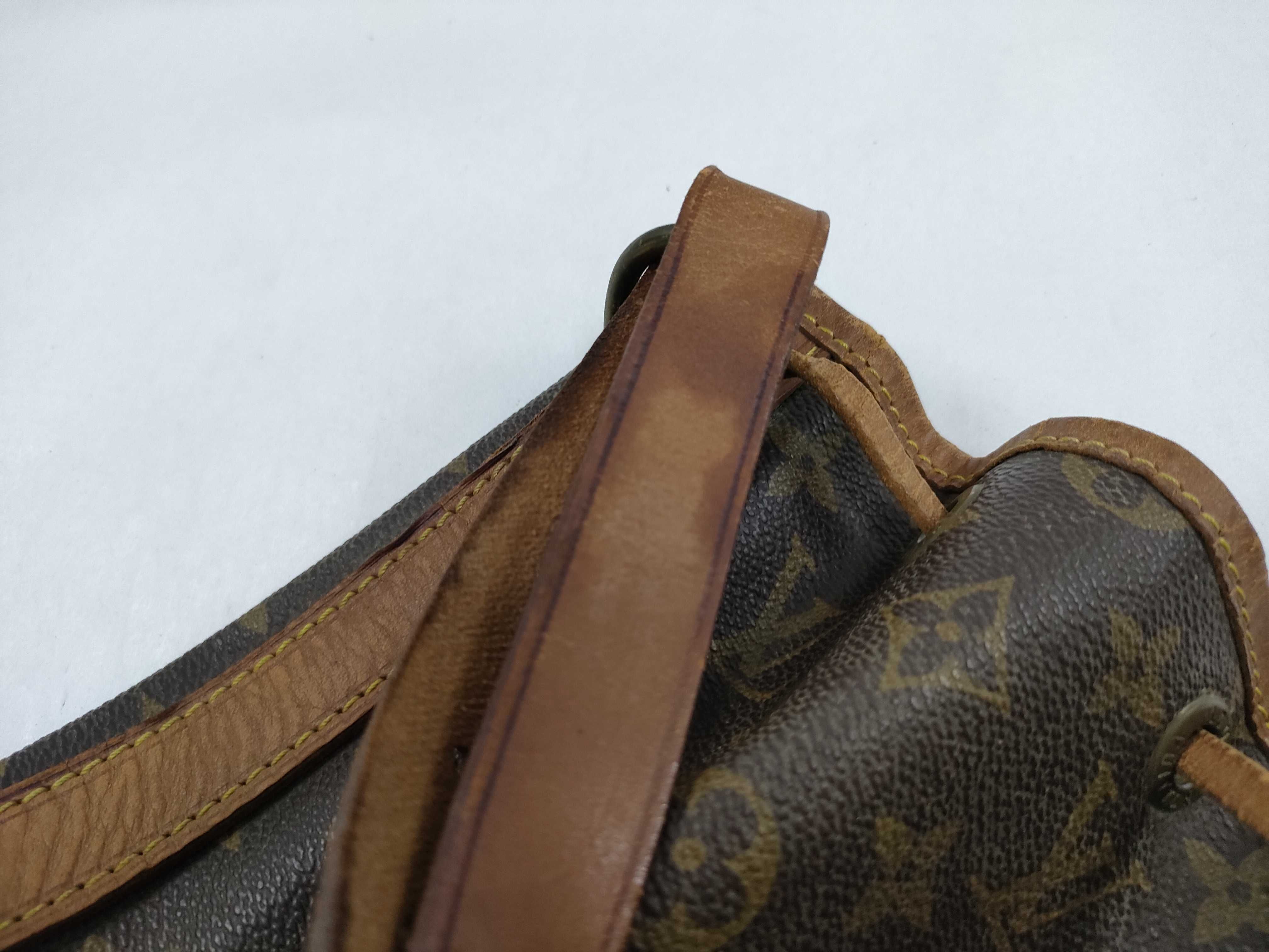 Monogram LV M42226 Noe Shoulder Bag — view 13