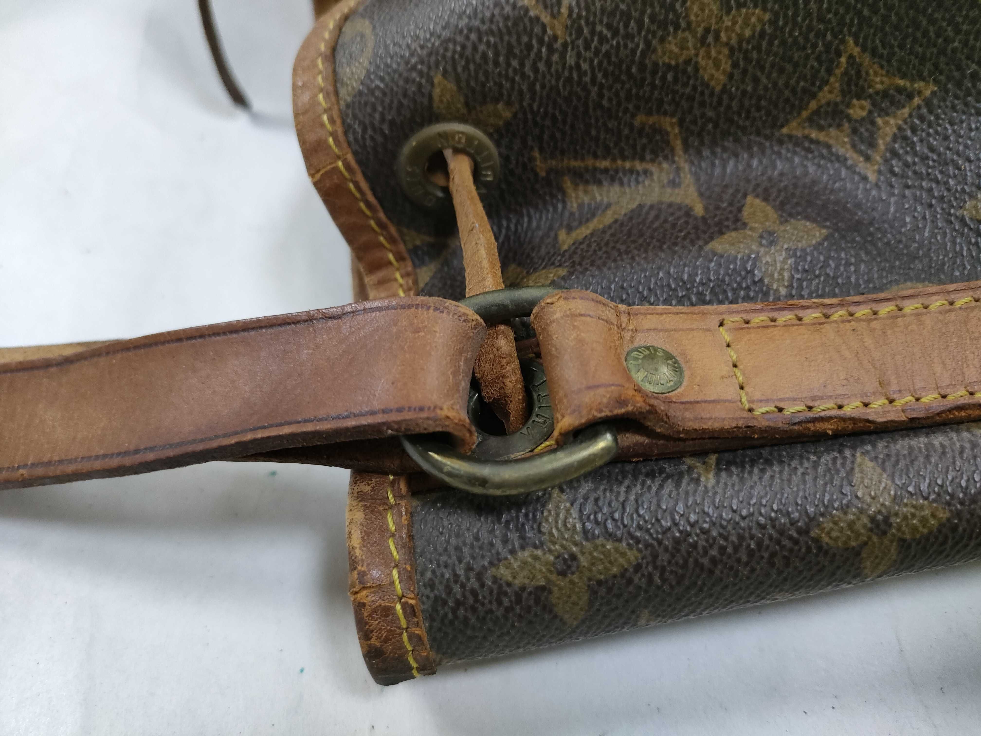 Monogram LV M42226 Noe Shoulder Bag — view 5