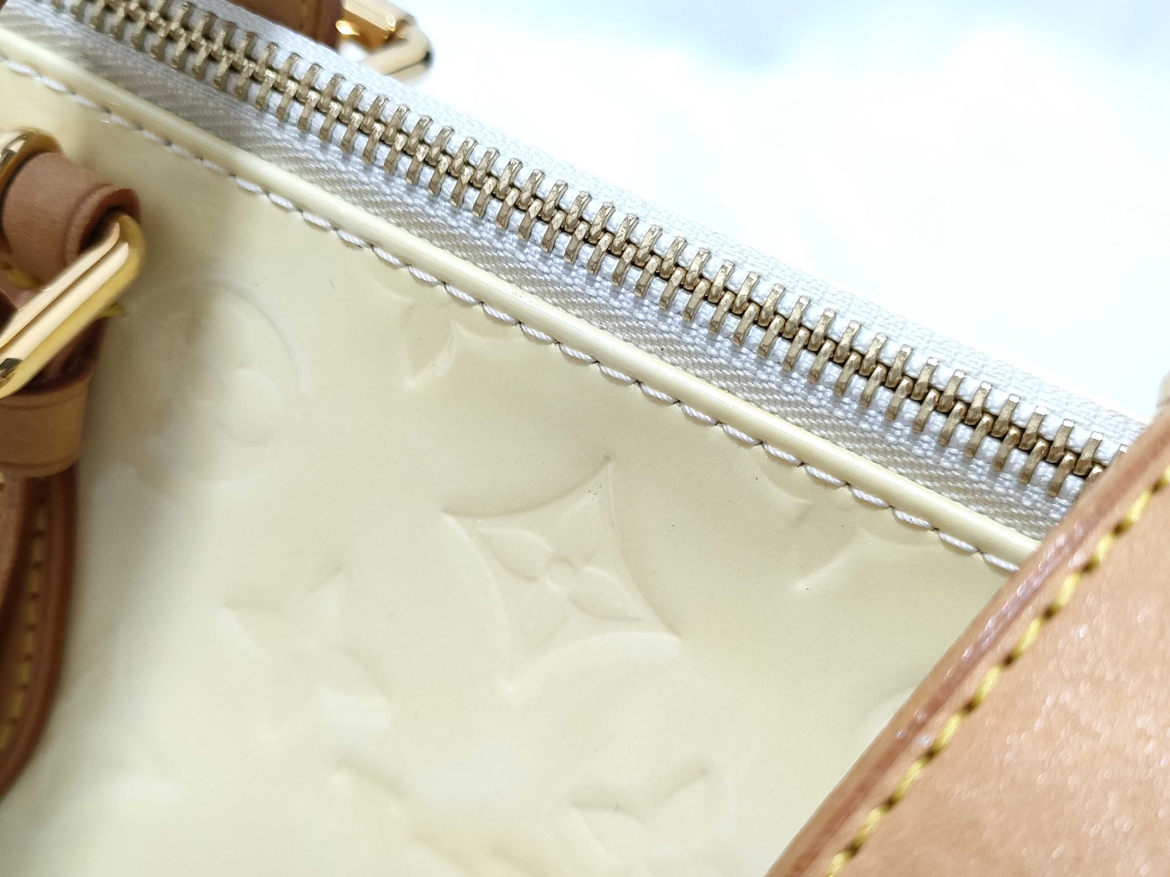 Vernis Rosewood Avenue Handbag — view 6