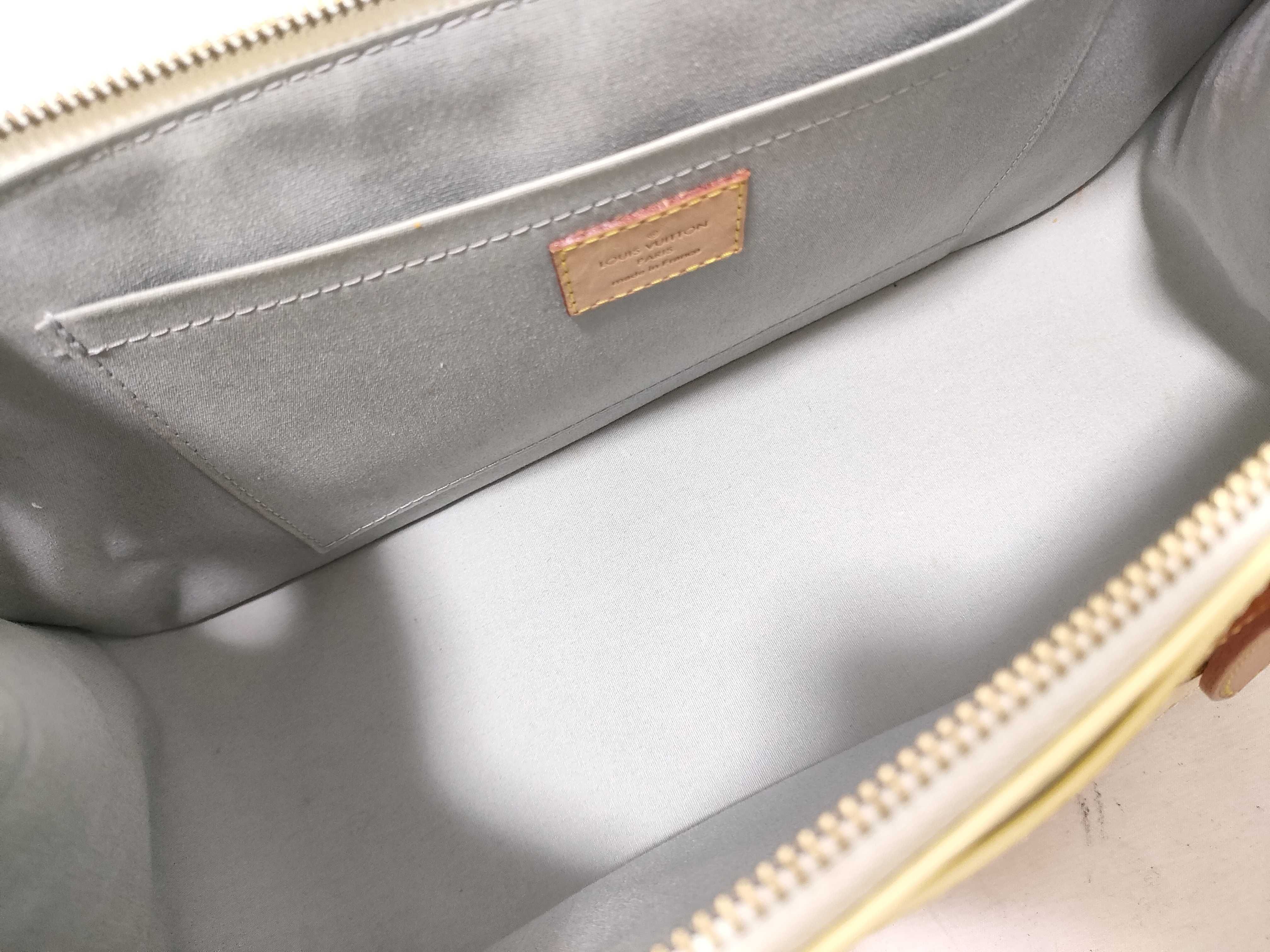 Vernis Rosewood Avenue Handbag — view 10