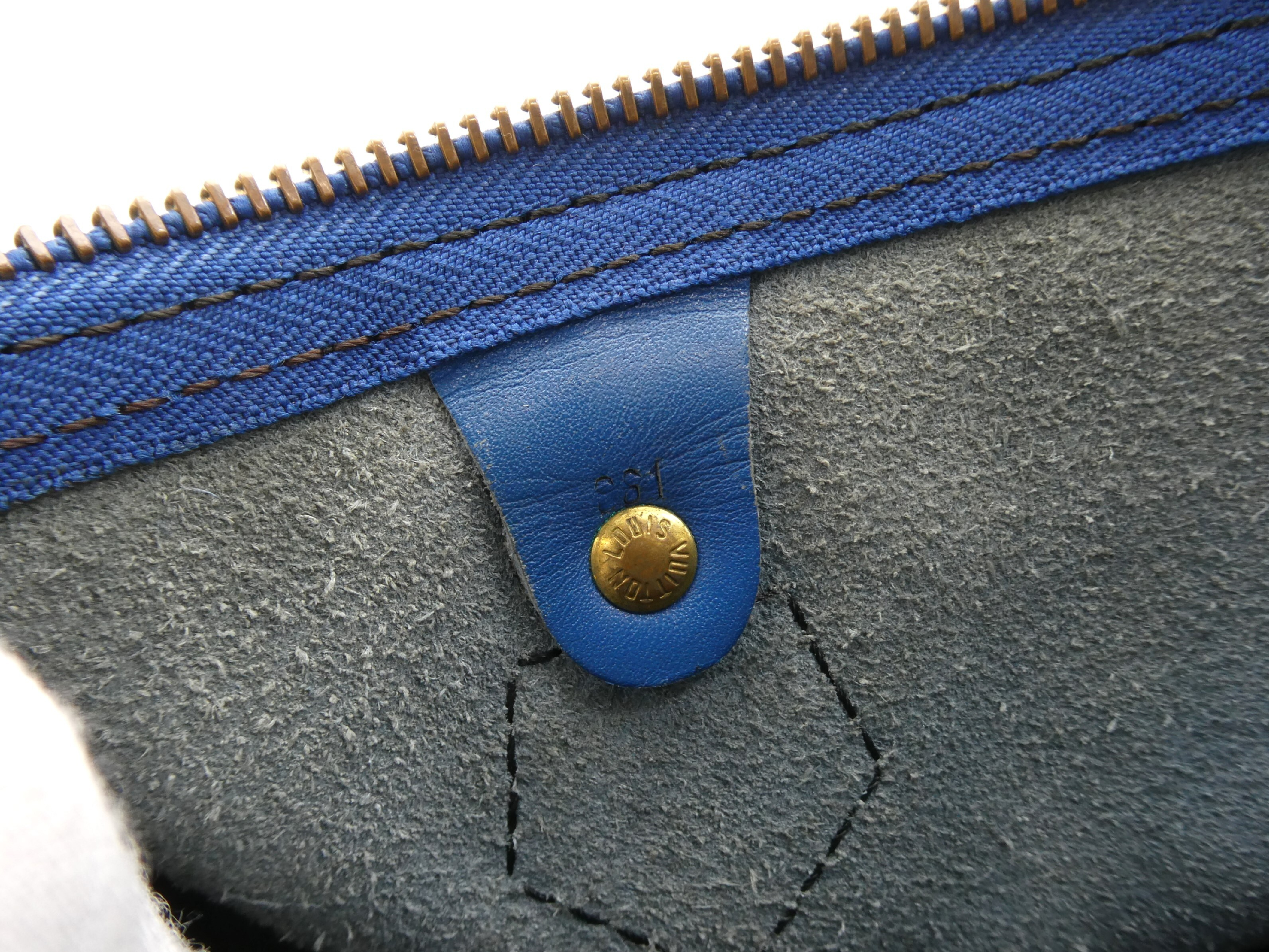 Epi Speedy Handbag — view 9