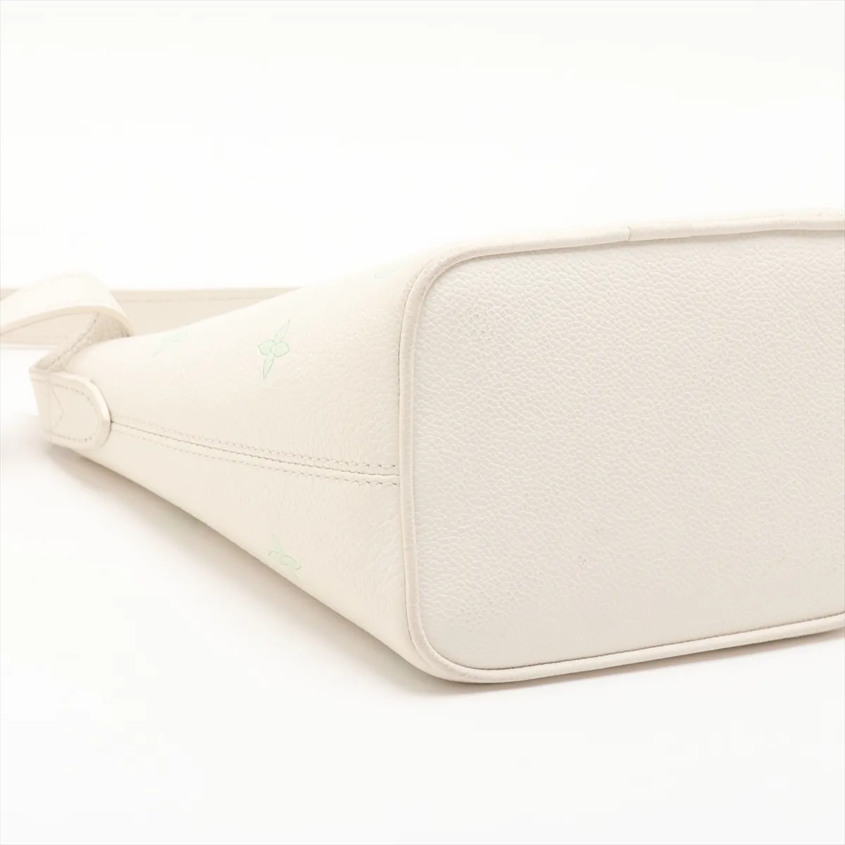 Monogram Empreinte All-in-BB M27570 White x Green (RFID detected) — view 4