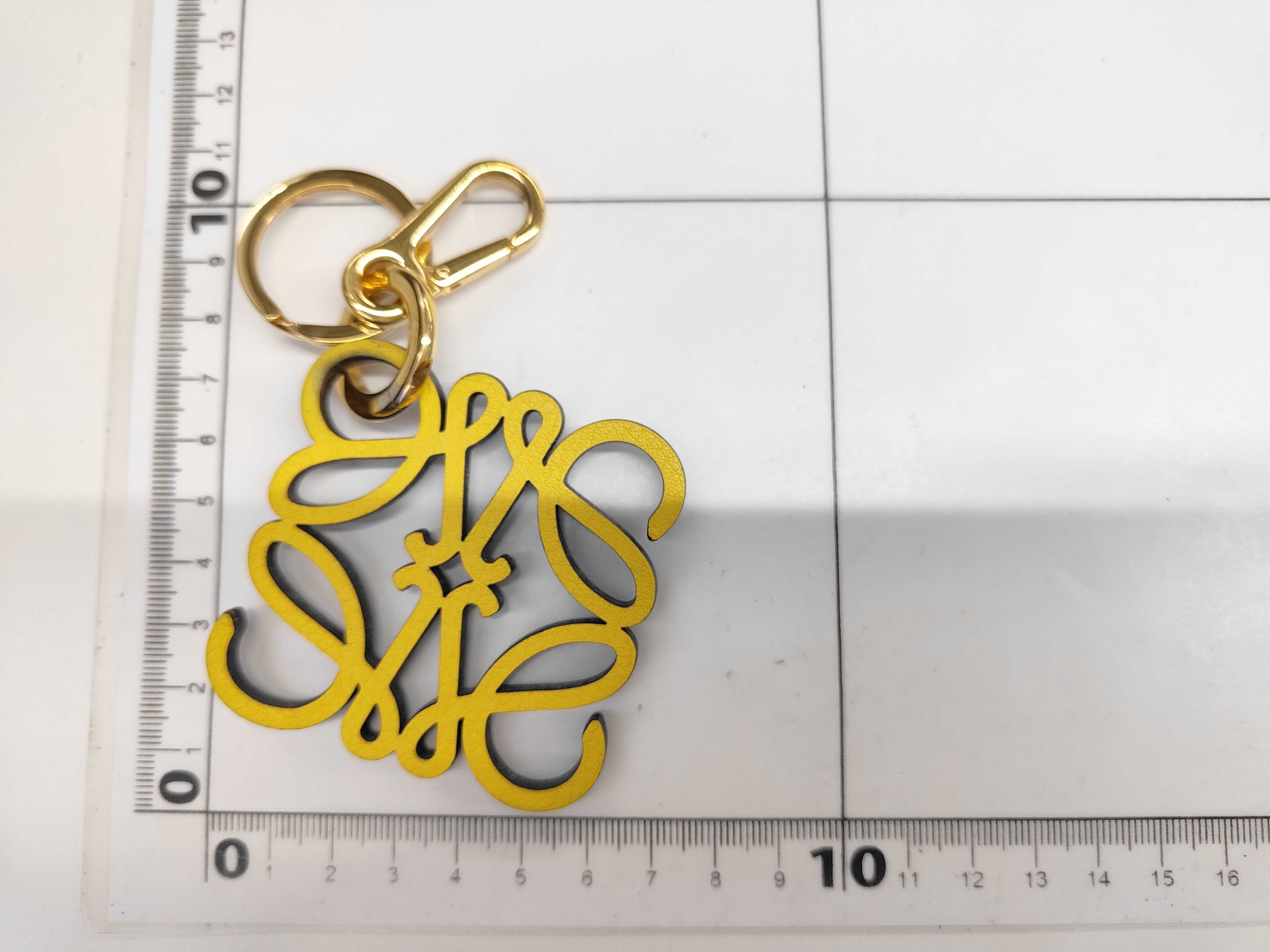 Anagram Key Case/Keychain — view 5