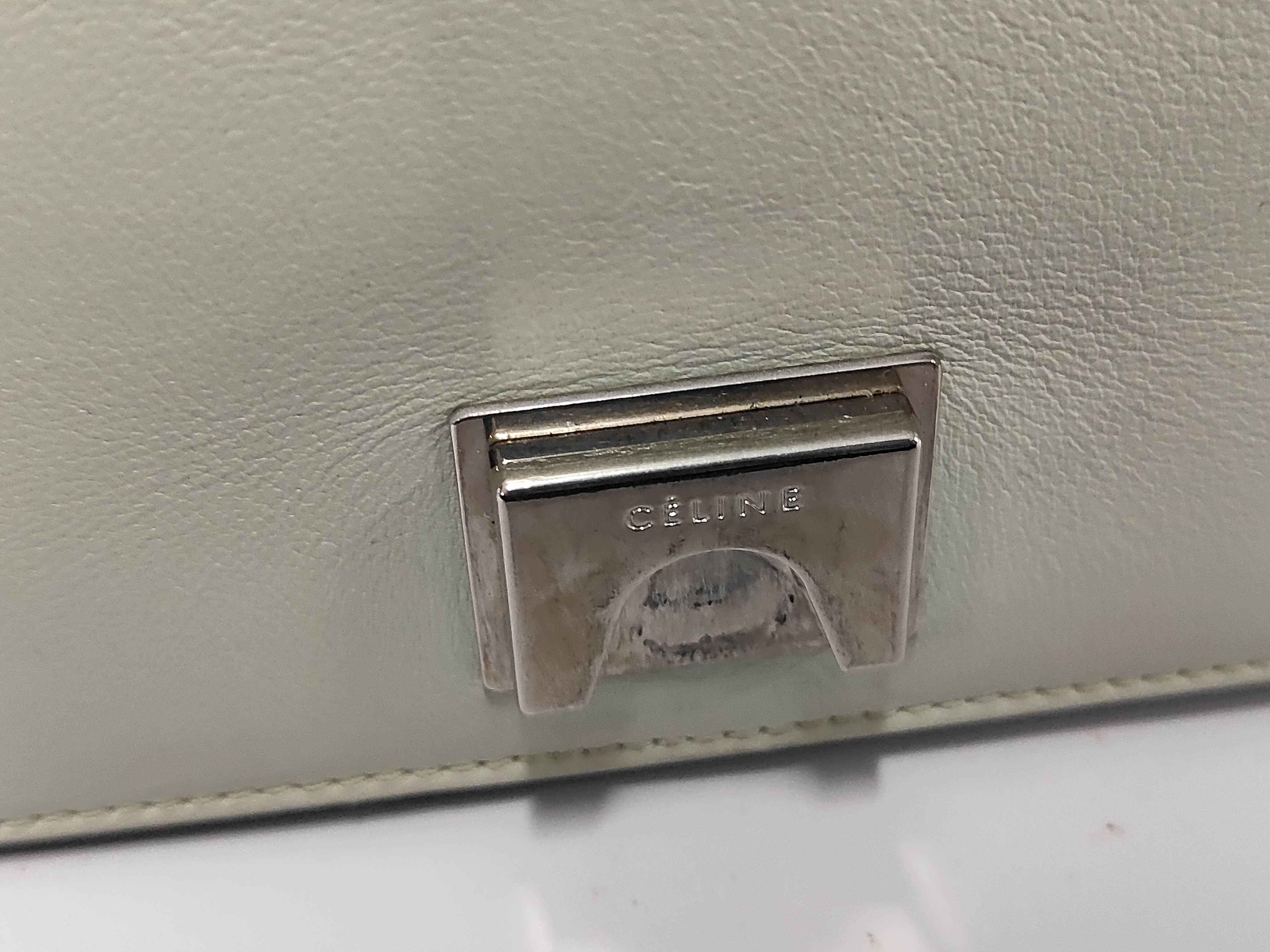 Frame Medium Leather Shoulder Bag — view 11