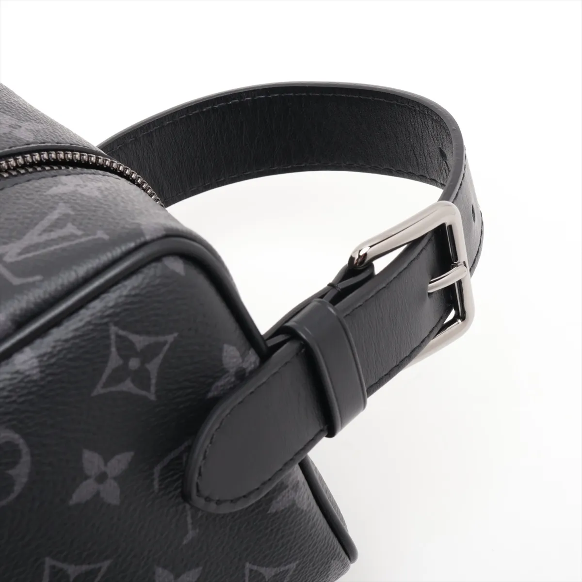 Monogram Eclipse Locker Dopp Kit M83113 Black (RFID responsive) — view 5