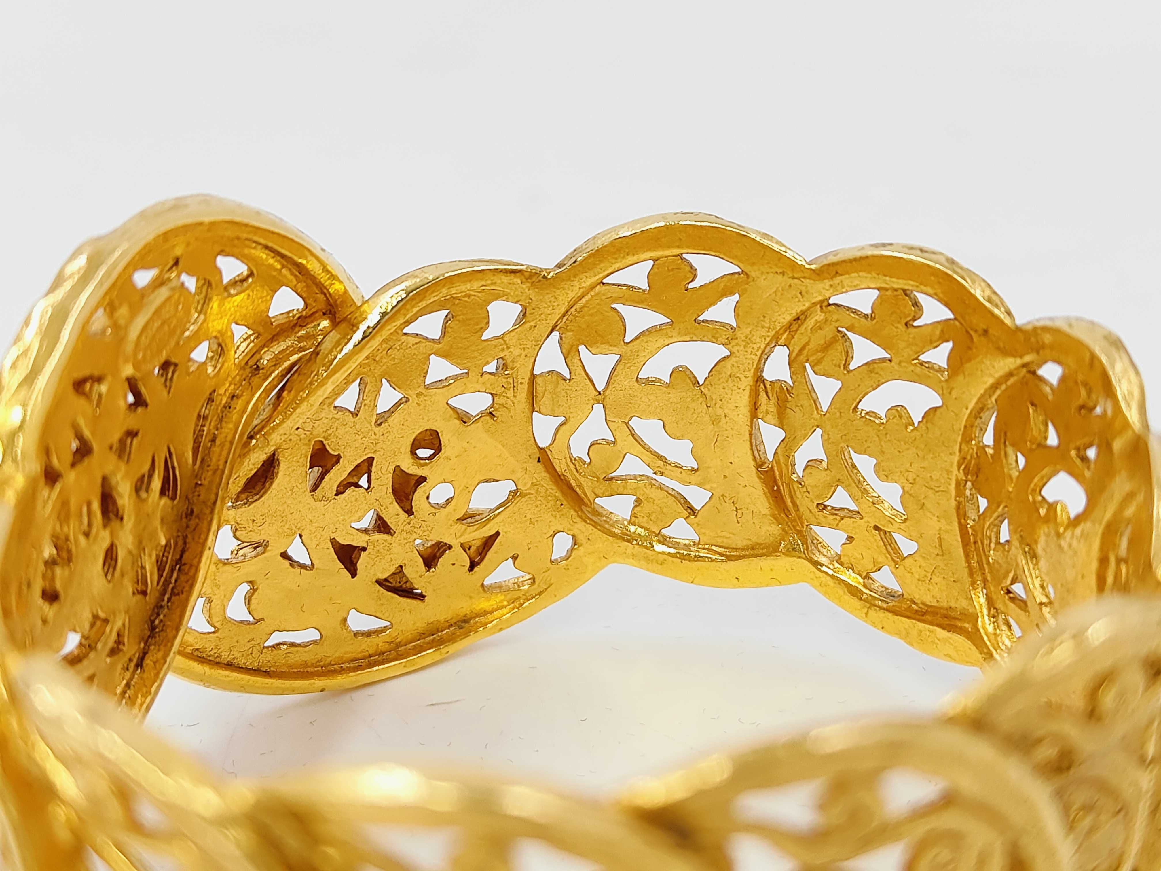 Coco Mark Bracelet 95A Gold Color with Pouch Bracelet/Bangle — view 7